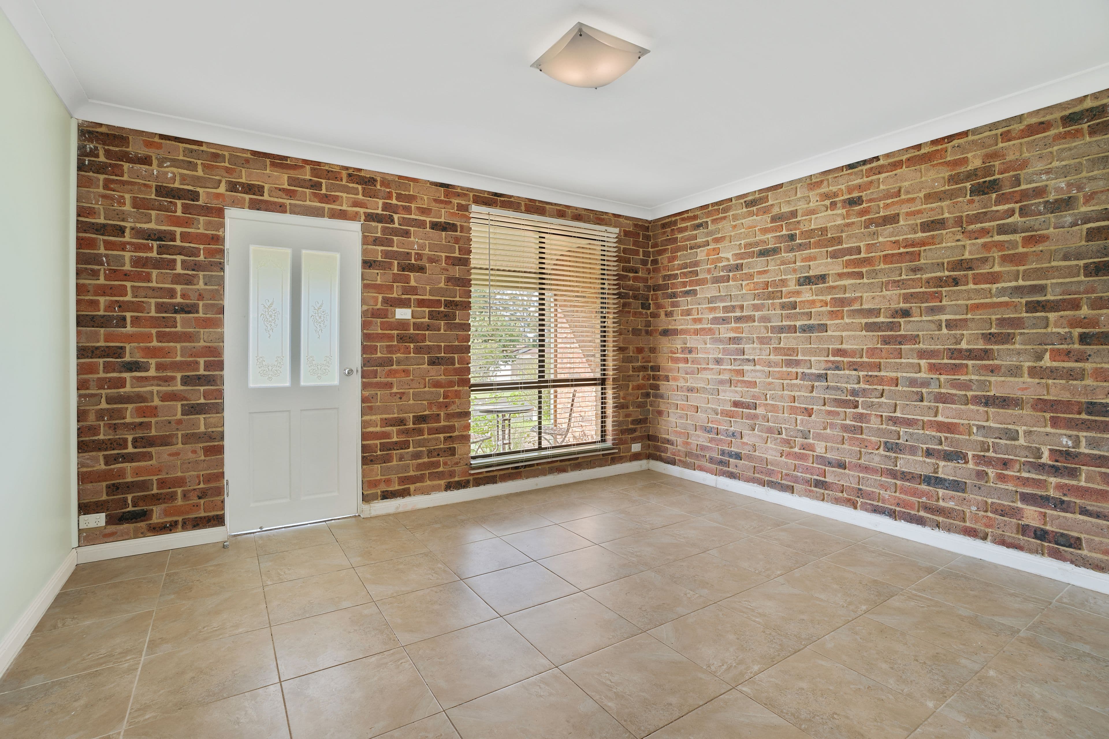 9 Thompson Court, Altona Meadows - Thumbnail 4