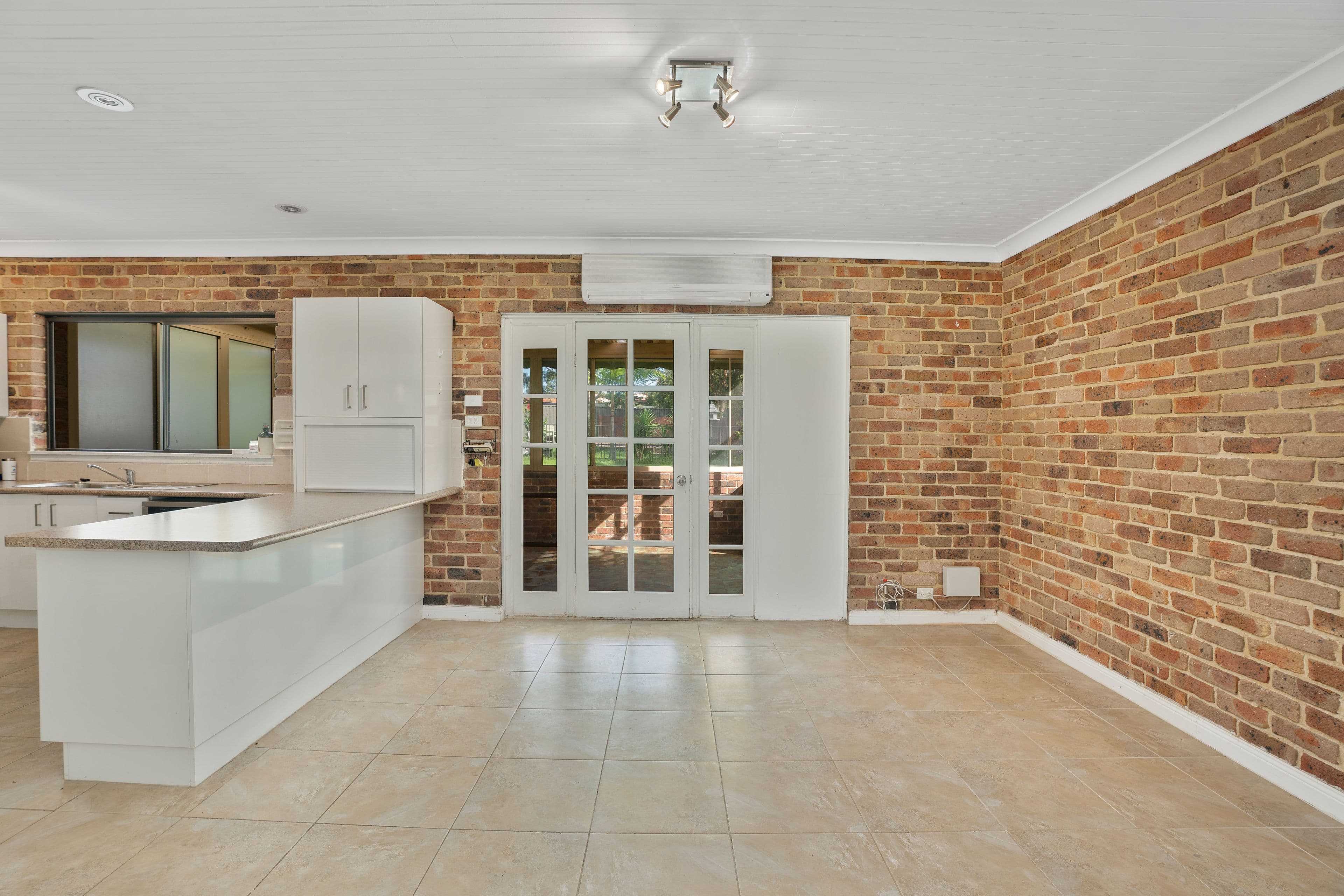 9 Thompson Court, Altona Meadows - Thumbnail 5