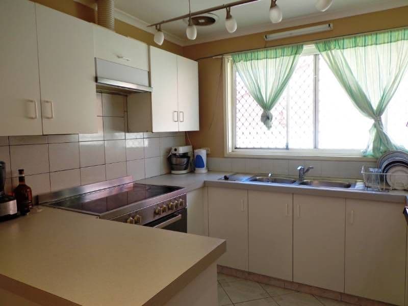 75 Falcon Circuit, GREEN VALLEY NSW 2168, Green Valley - Thumbnail 2