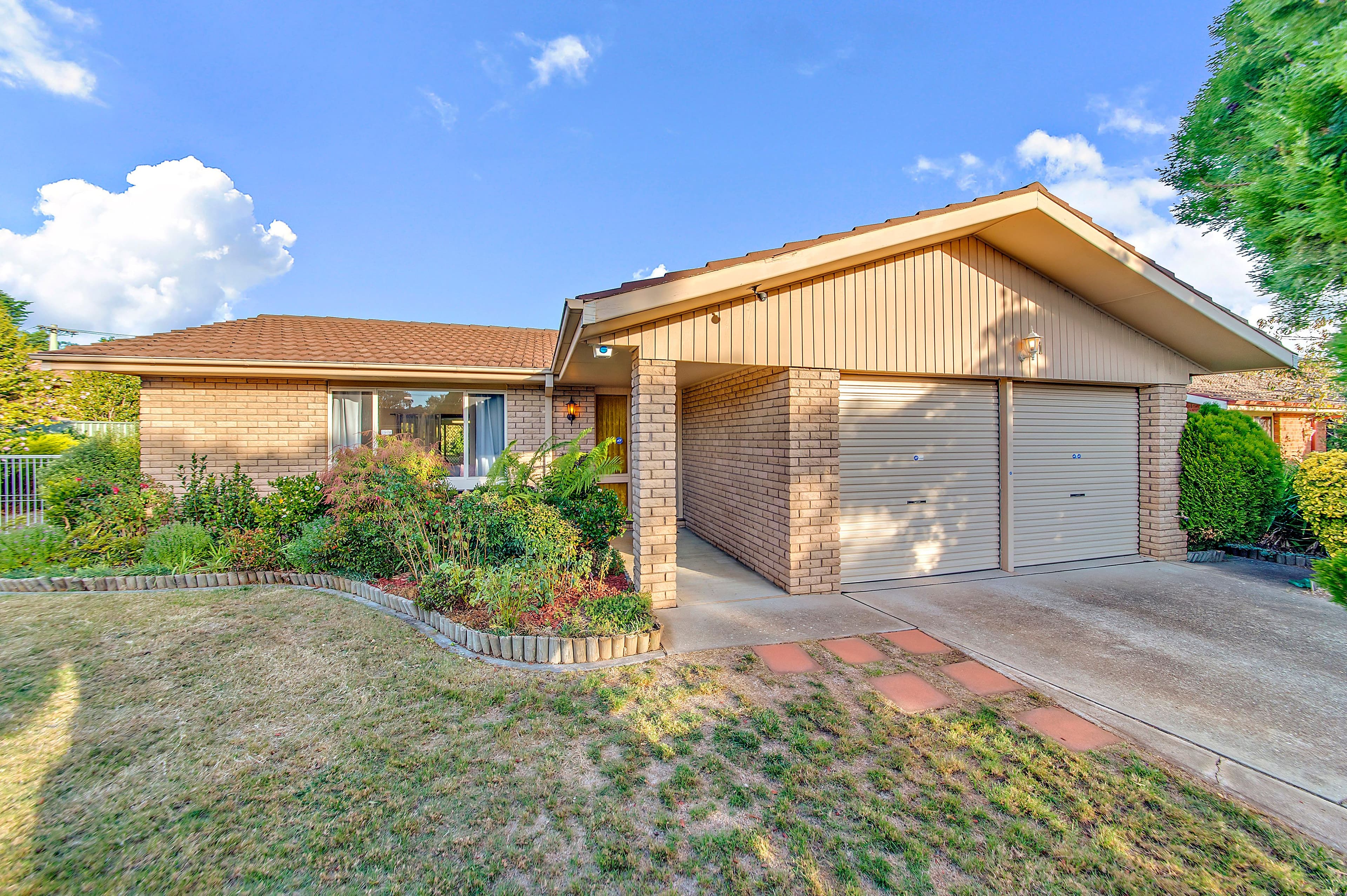 21 Tunney Crescent, Florey ACT 2615, Florey - Image 1