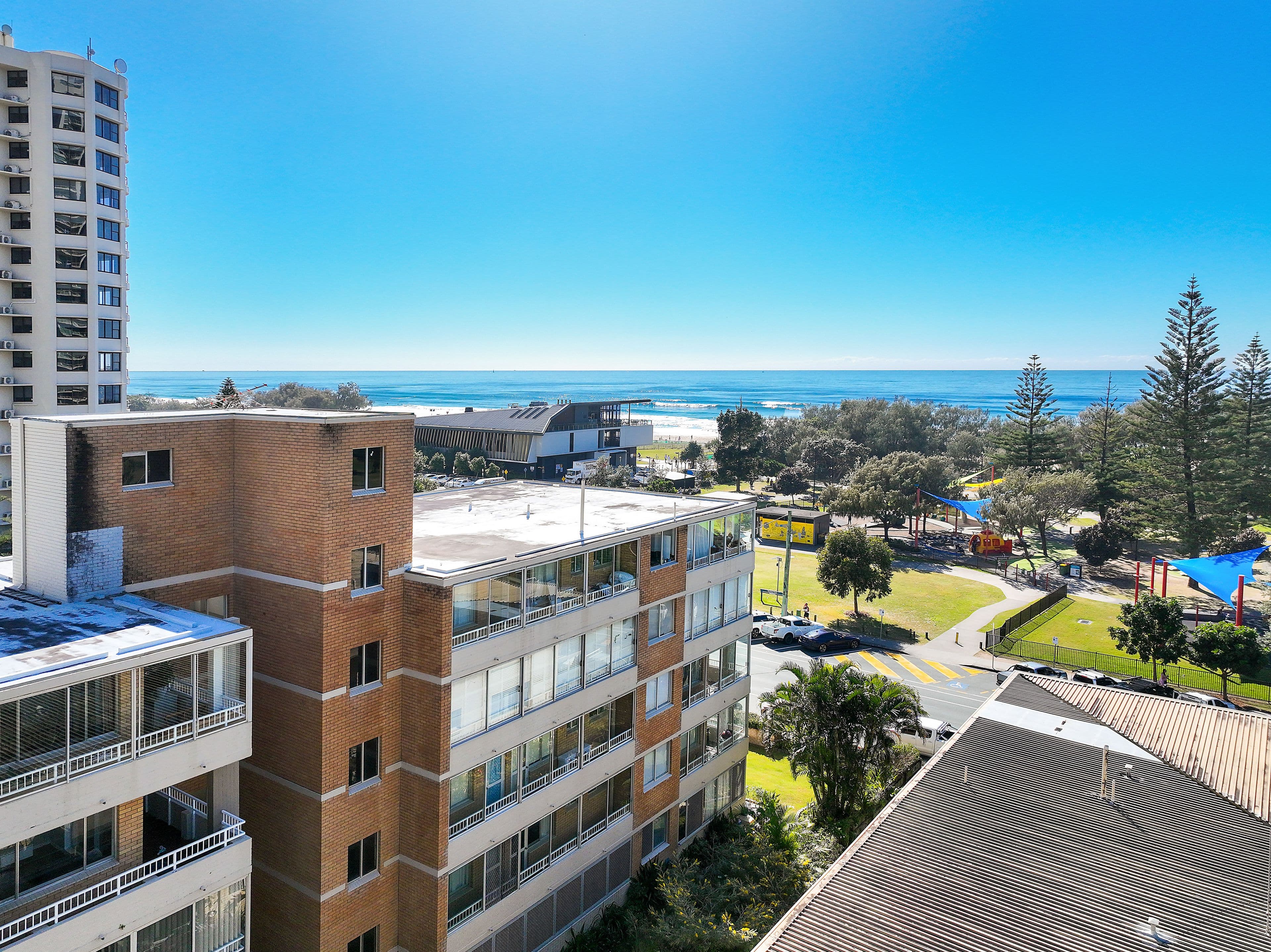 4 Elizabeth Avenue 'Broadbeach Towers', Broadbeach QLD 4218, Broadbeach - Thumbnail 7