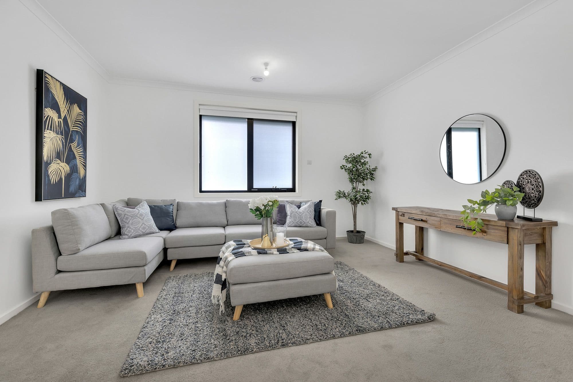 2 Halycon Street, Point Cook VIC 3030, Point Cook - Thumbnail 2