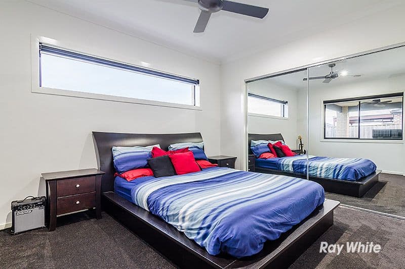 54 Goulburn Street, Cranbourne East VIC 3977, Cranbourne East - Thumbnail 2