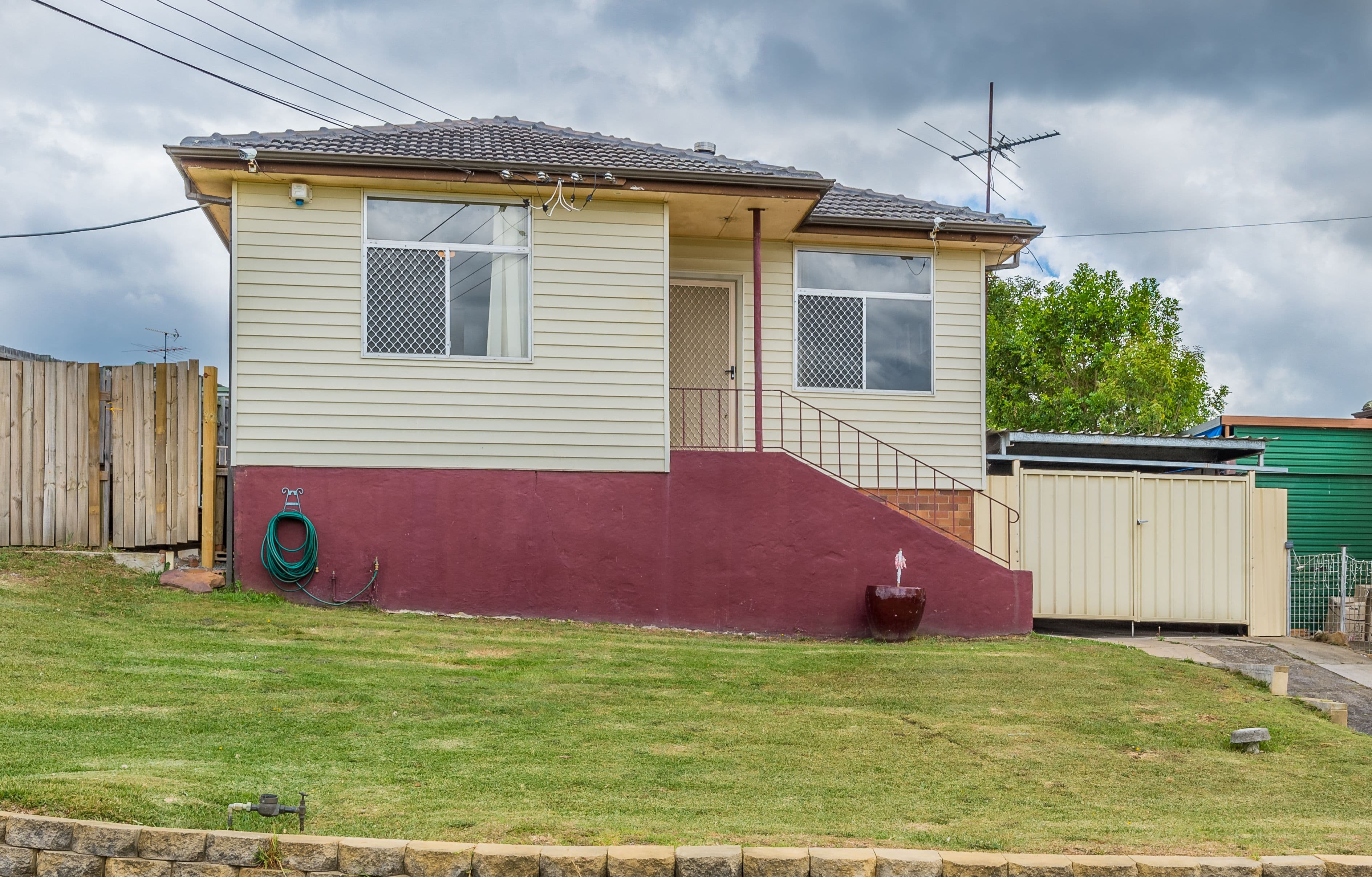 7 Lindsay Place, Mount Pritchard - Image 1