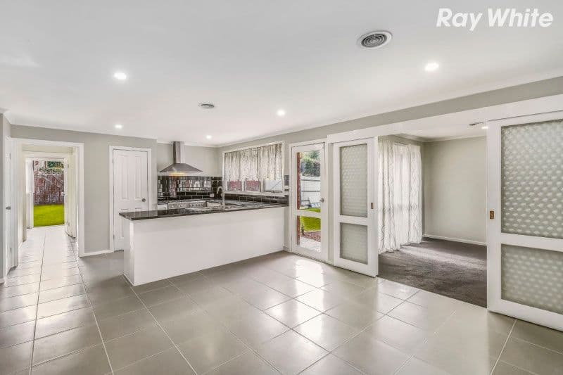 1 Porena Court, Ferntree Gully VIC 3156, Ferntree Gully - Thumbnail 3
