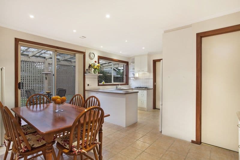 12 Dawson Court, ASPENDALE GARDENS VIC 3195, Aspendale Gardens - Thumbnail 2