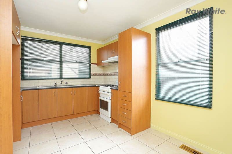 14 Evans Crescent, LAVERTON VIC 3028, Laverton - Thumbnail 2