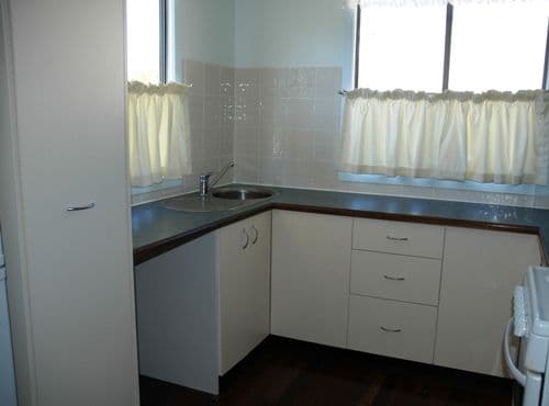 13 Cornelius Street, CLONTARF QLD 4019, Clontarf - Thumbnail 3