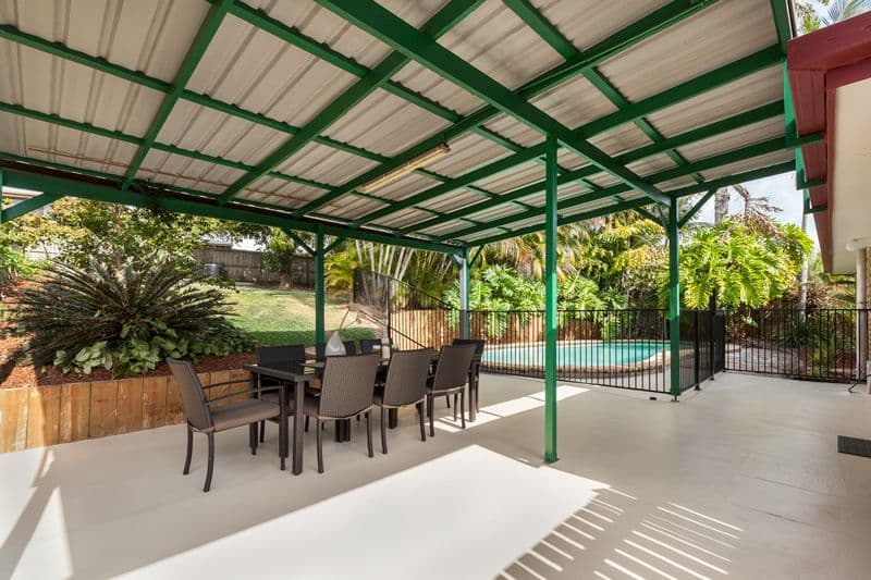 17 Finfoot Street, ROCHEDALE SOUTH QLD 4123, Rochedale South - Thumbnail 2
