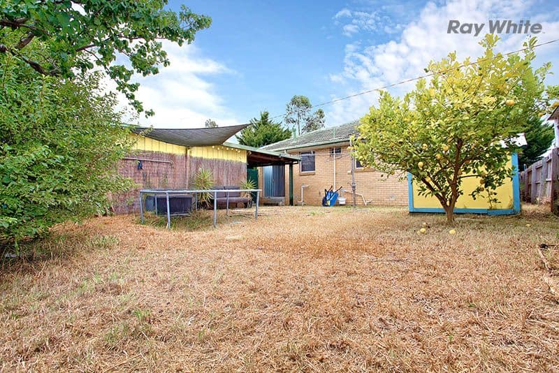28 Robertson Crescent, Laverton VIC 3028, Laverton - Thumbnail 8
