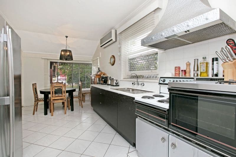 654 Marion Road, Park Holme SA 5043, Park Holme - Thumbnail 3