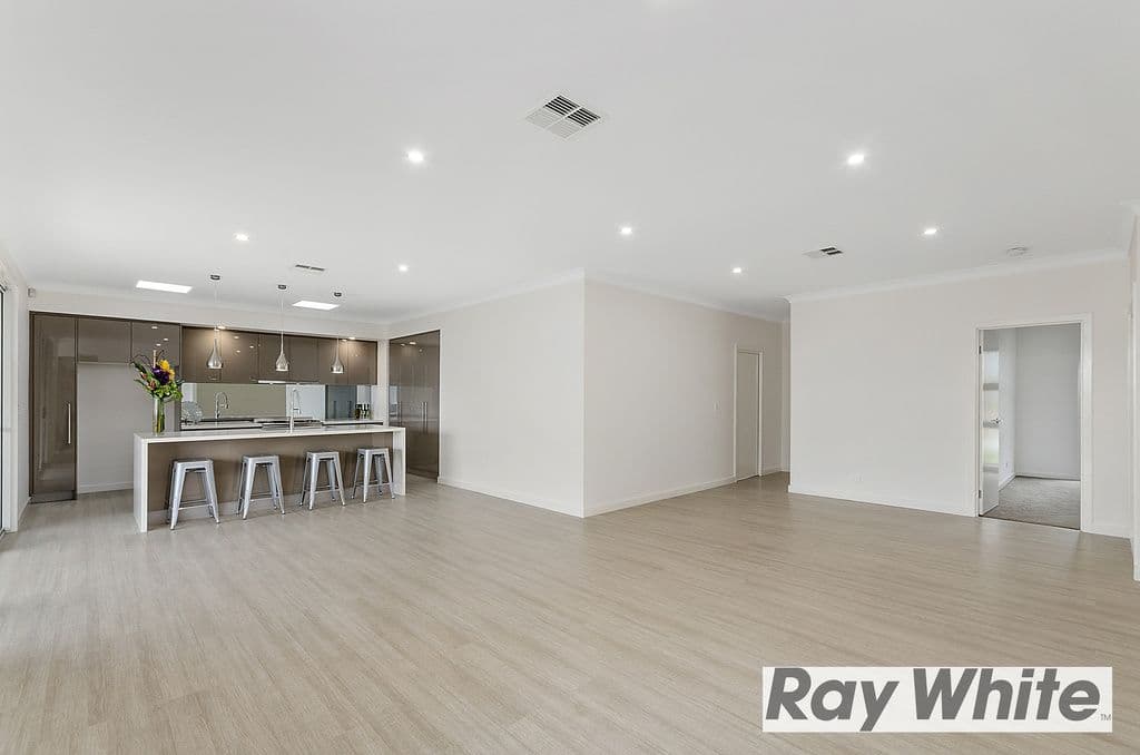 31 Sorensen Drive, Figtree NSW 2525, Figtree - Thumbnail 3