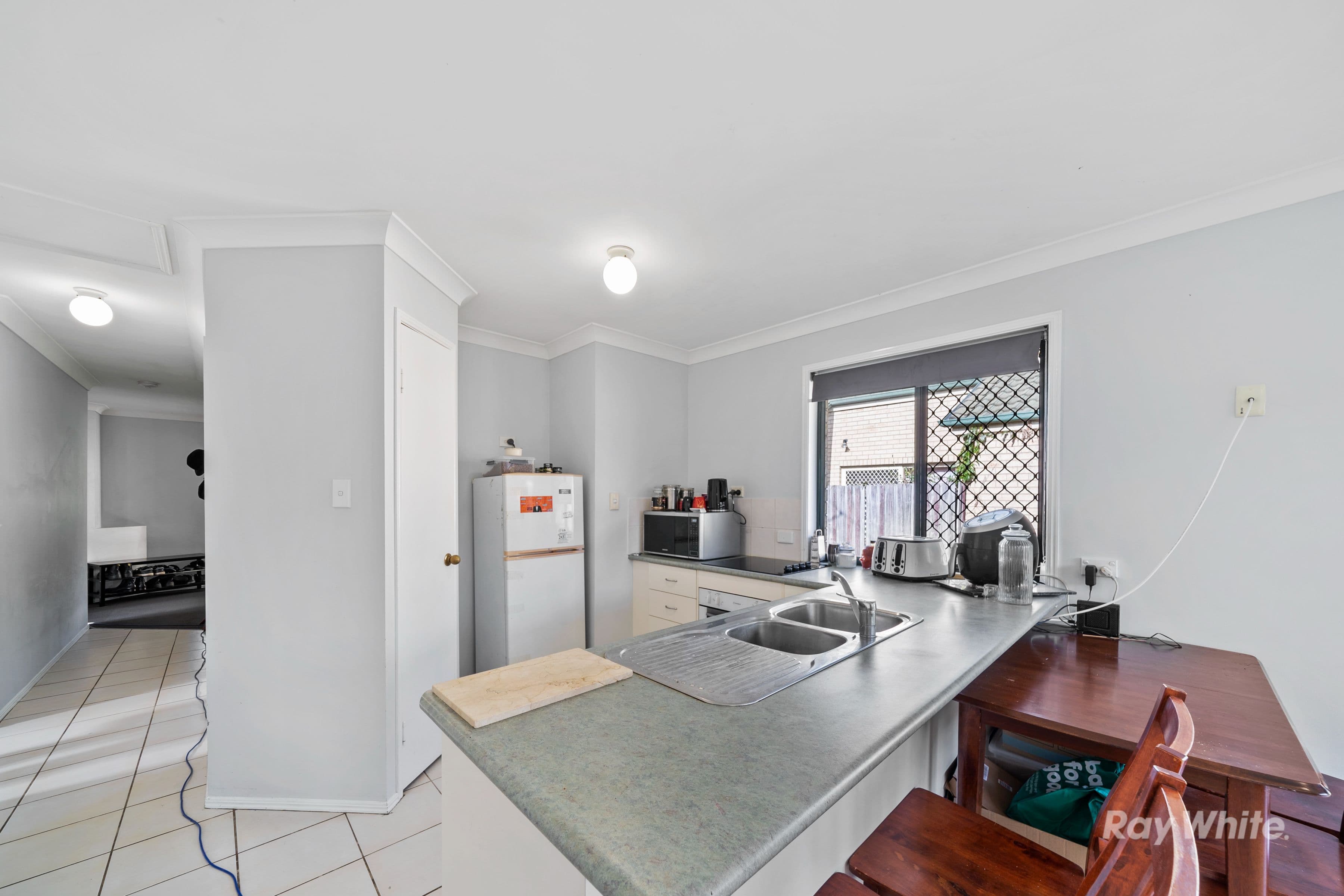 7 Billabong Drive, Crestmead QLD 4132, Crestmead - Thumbnail 2