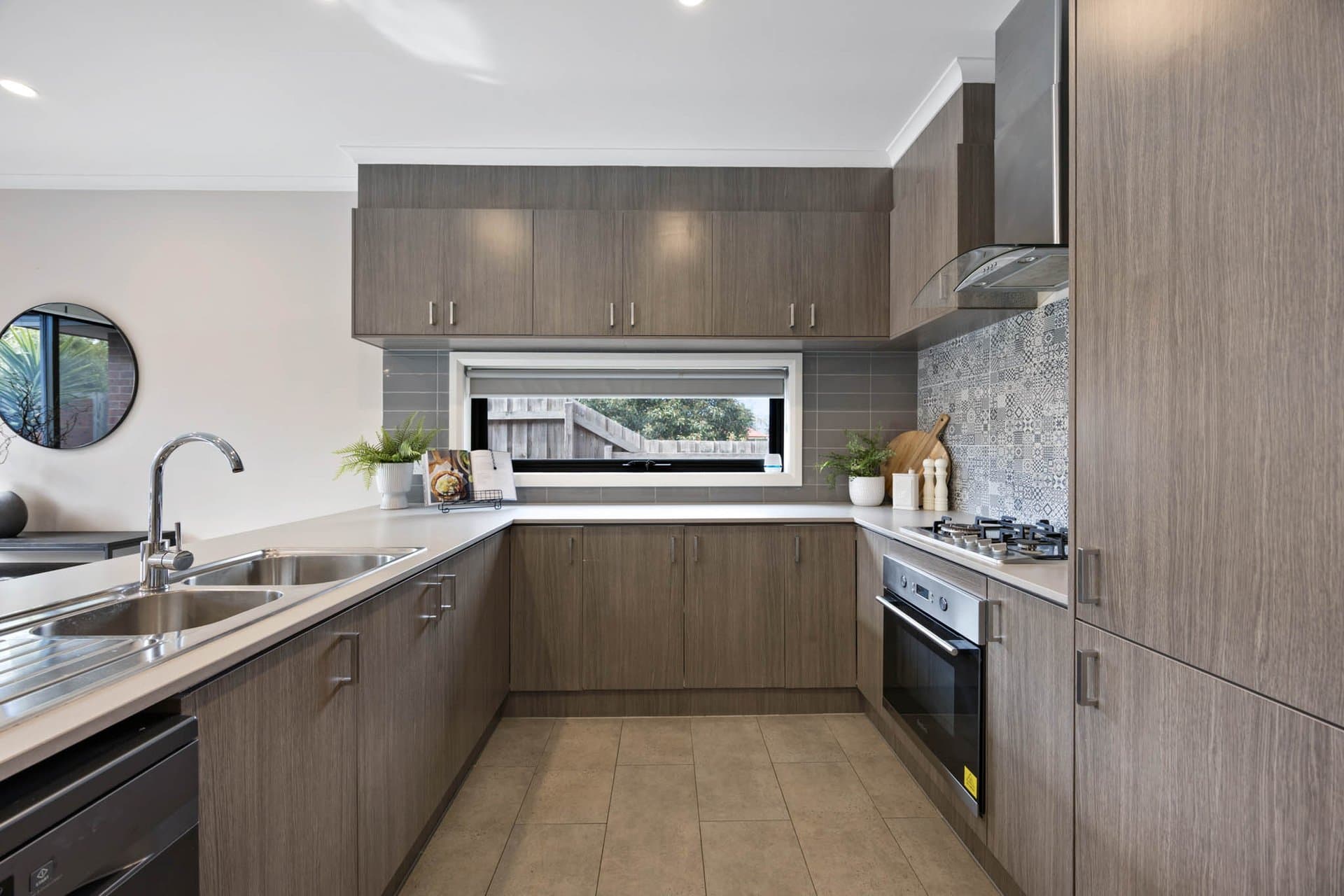 3/5 Racecourse Road, Riddells Creek - Thumbnail 3