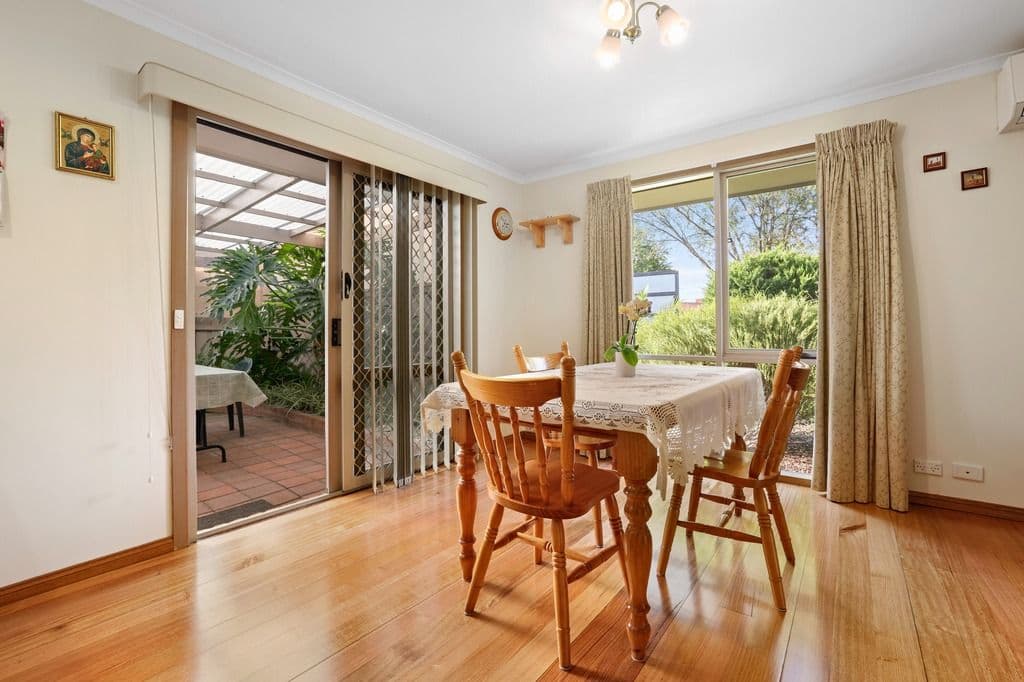 27 Thames Boulevard, Werribee VIC 3030, Werribee - Thumbnail 4