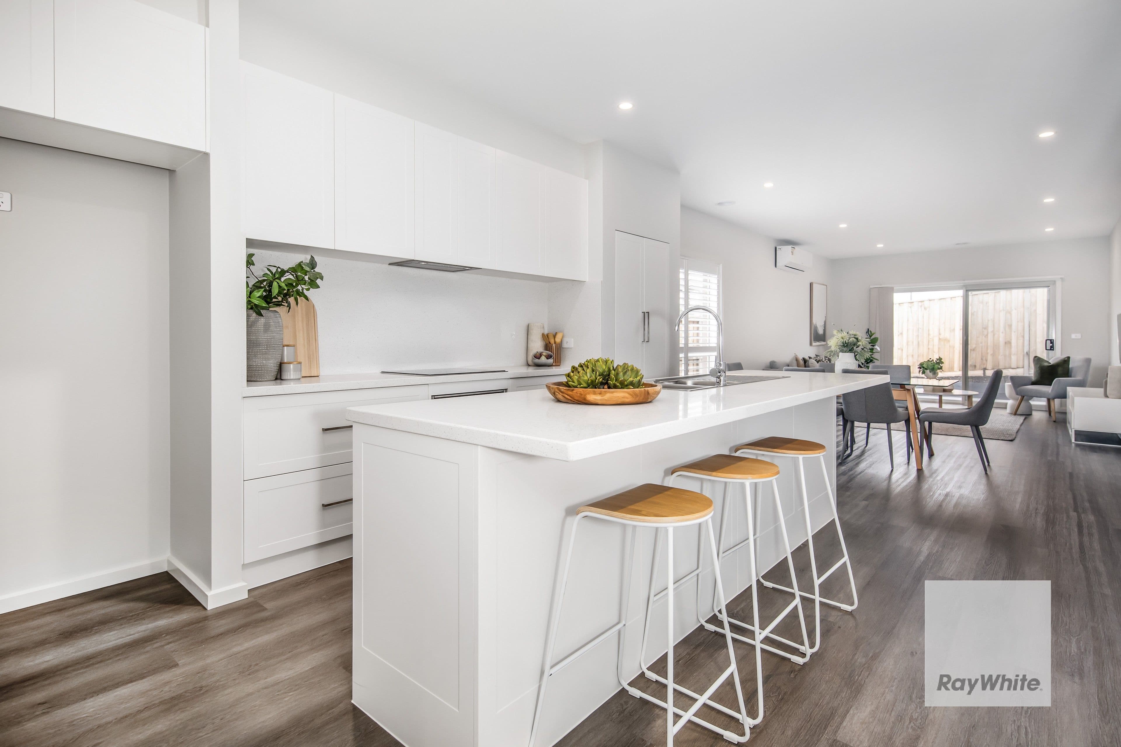 9 Elm Drive, FRASER RISE VIC 3336, Fraser Rise - Thumbnail 4