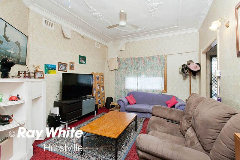 147 Carrington Avenue, HURSTVILLE NSW 2220, Hurstville - Thumbnail 2