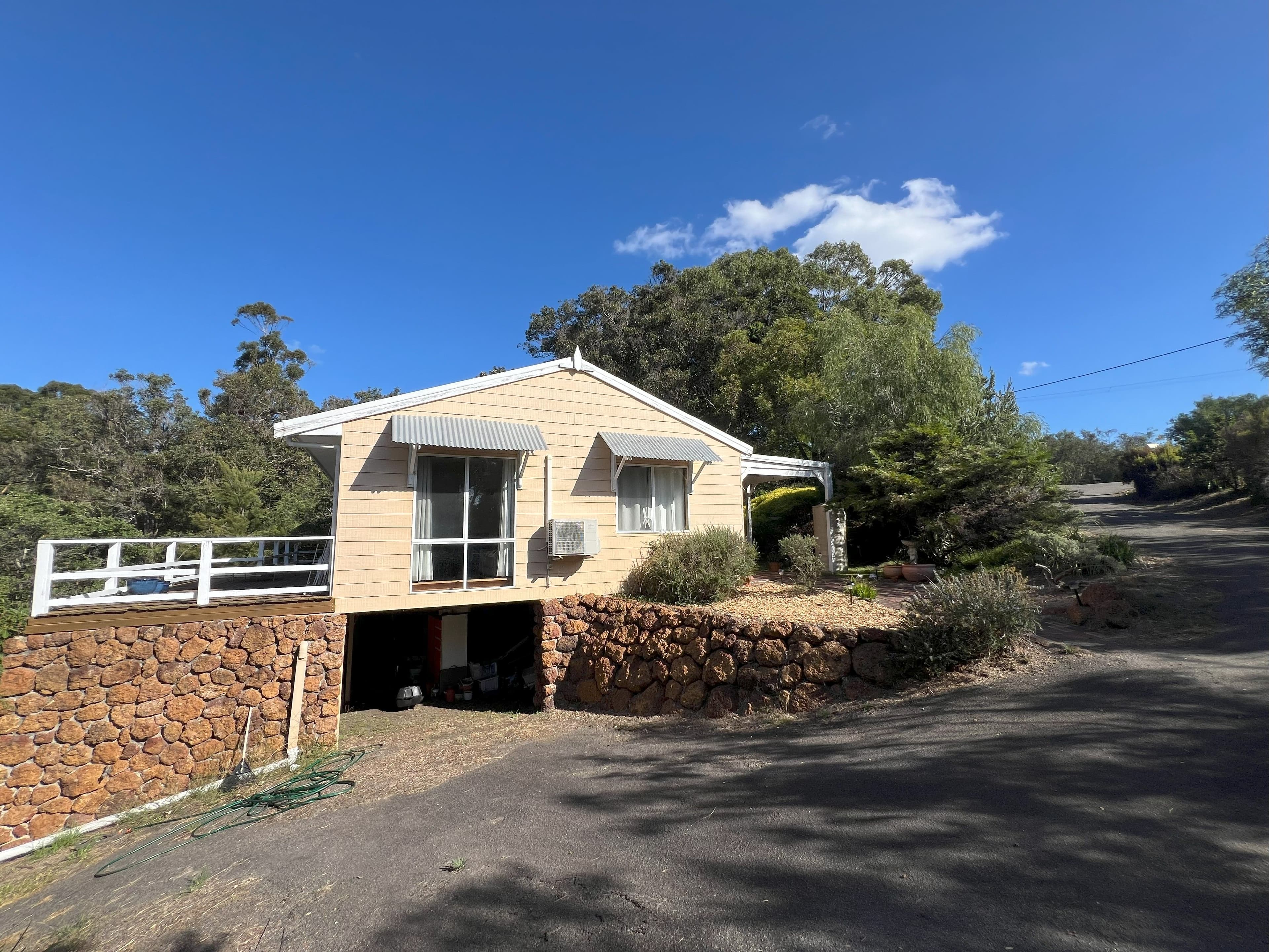 65 Minsterly Road, Ocean Beach WA 6333, Ocean Beach - Thumbnail 2