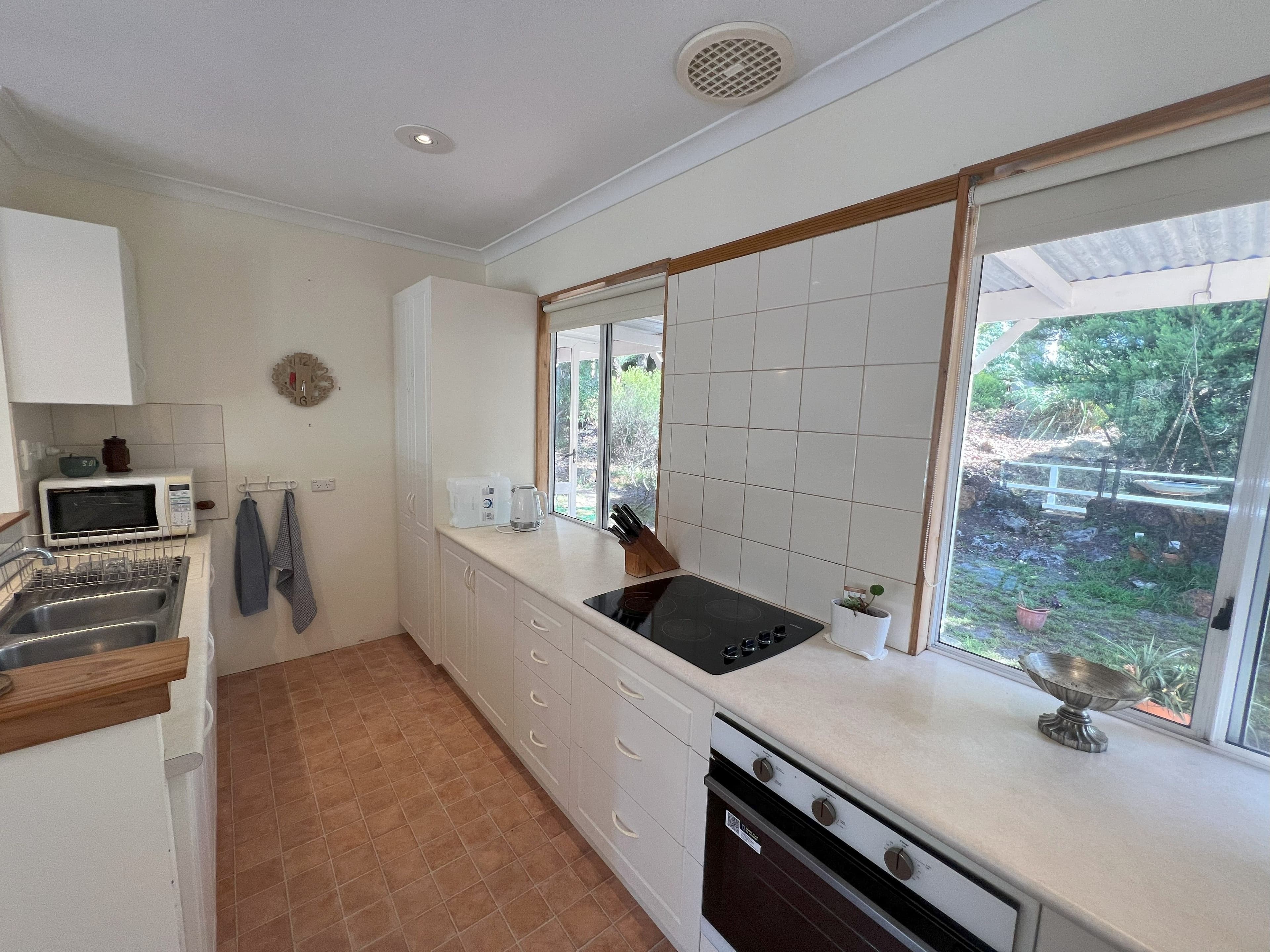65 Minsterly Road, Ocean Beach WA 6333, Ocean Beach - Thumbnail 6