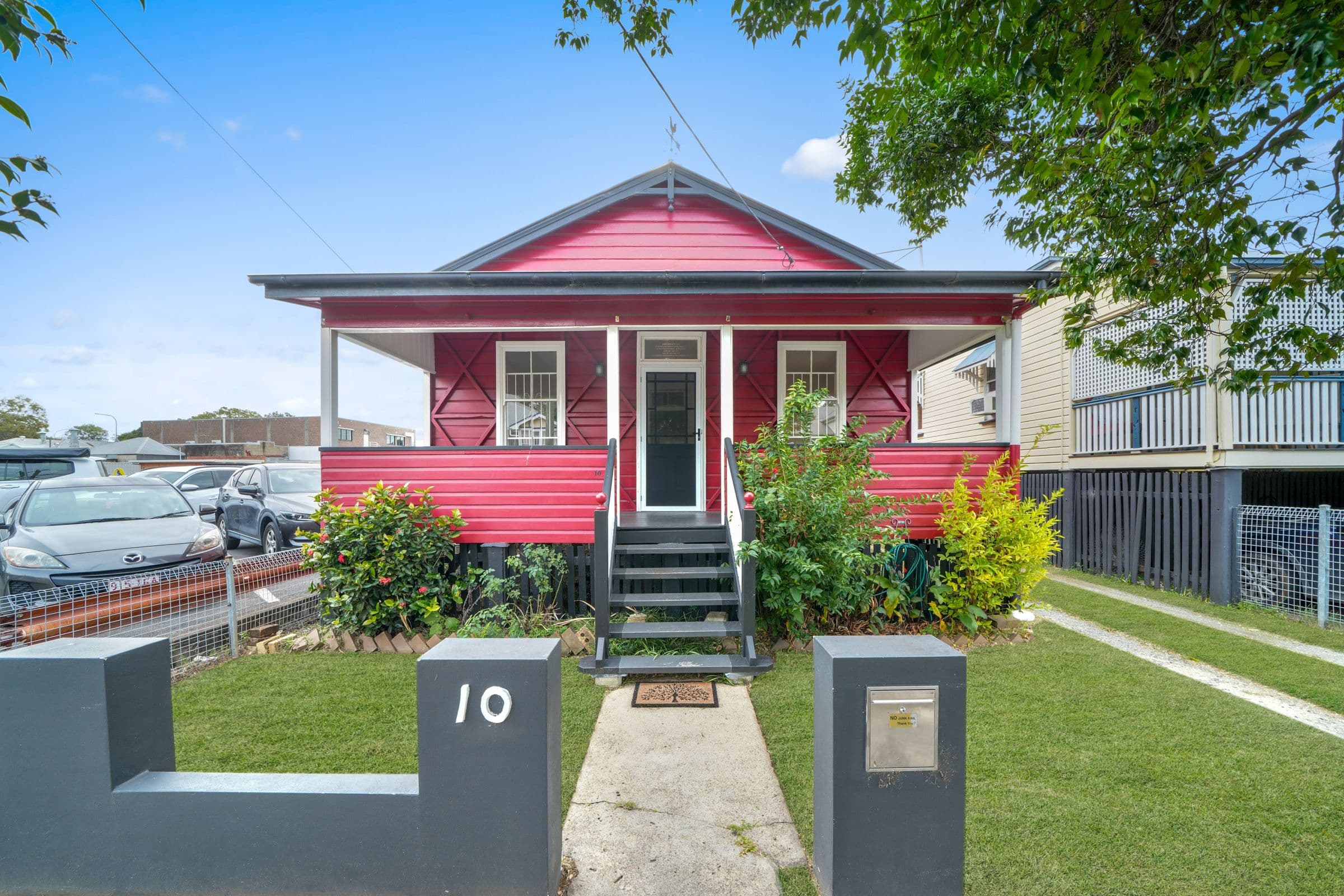 10 Second Avenue, Sandgate QLD 4017, Sandgate - Image 1