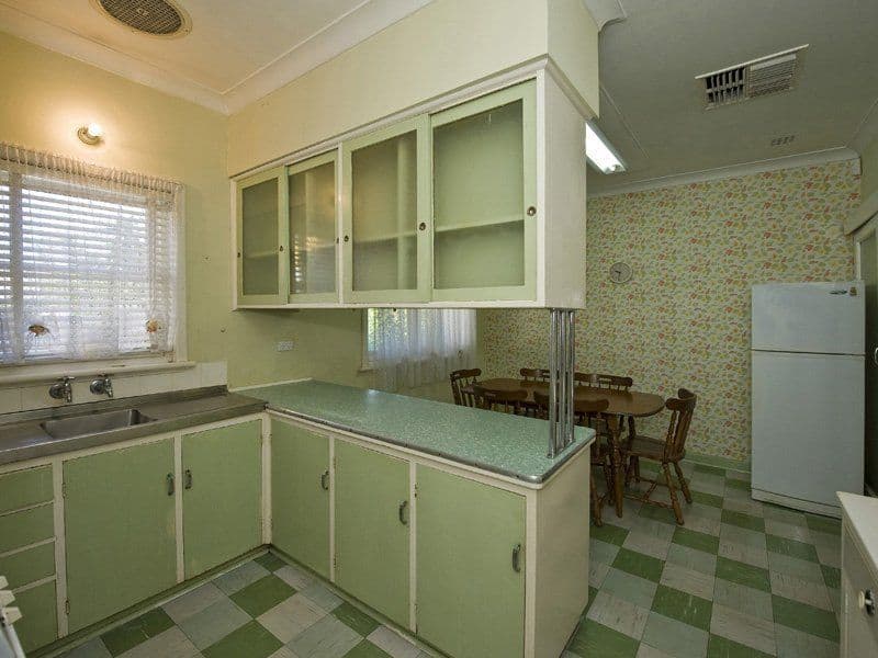 61 Alvah Street, ST JAMES WA 6102, St James - Thumbnail 3