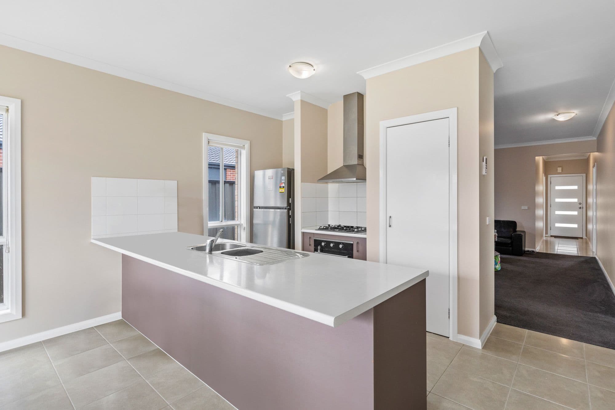 961 Leakes Road, Tarneit VIC 3029, Tarneit - Thumbnail 2