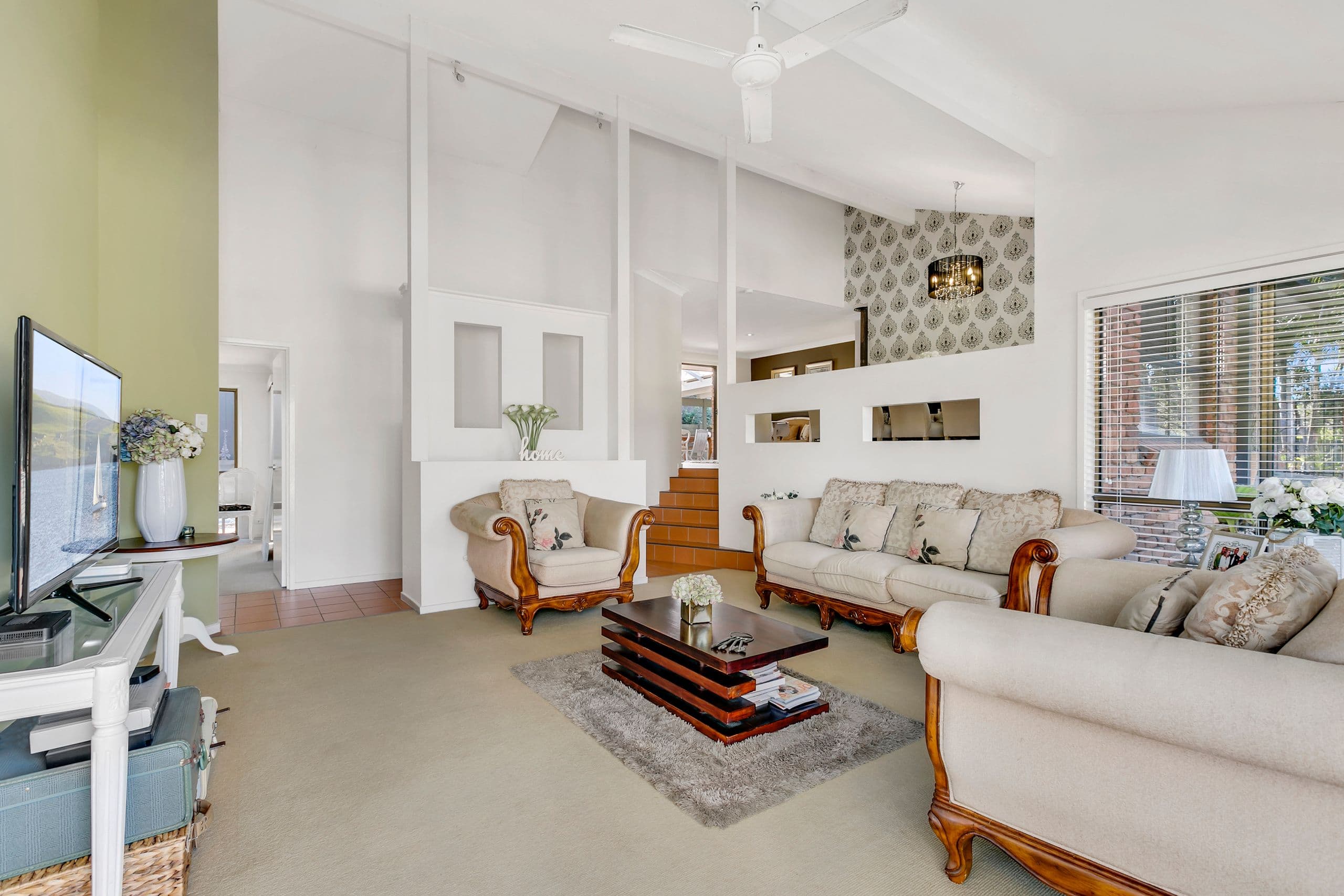 21 Watford Cresent, Molendinar QLD 4214, Molendinar - Image 1
