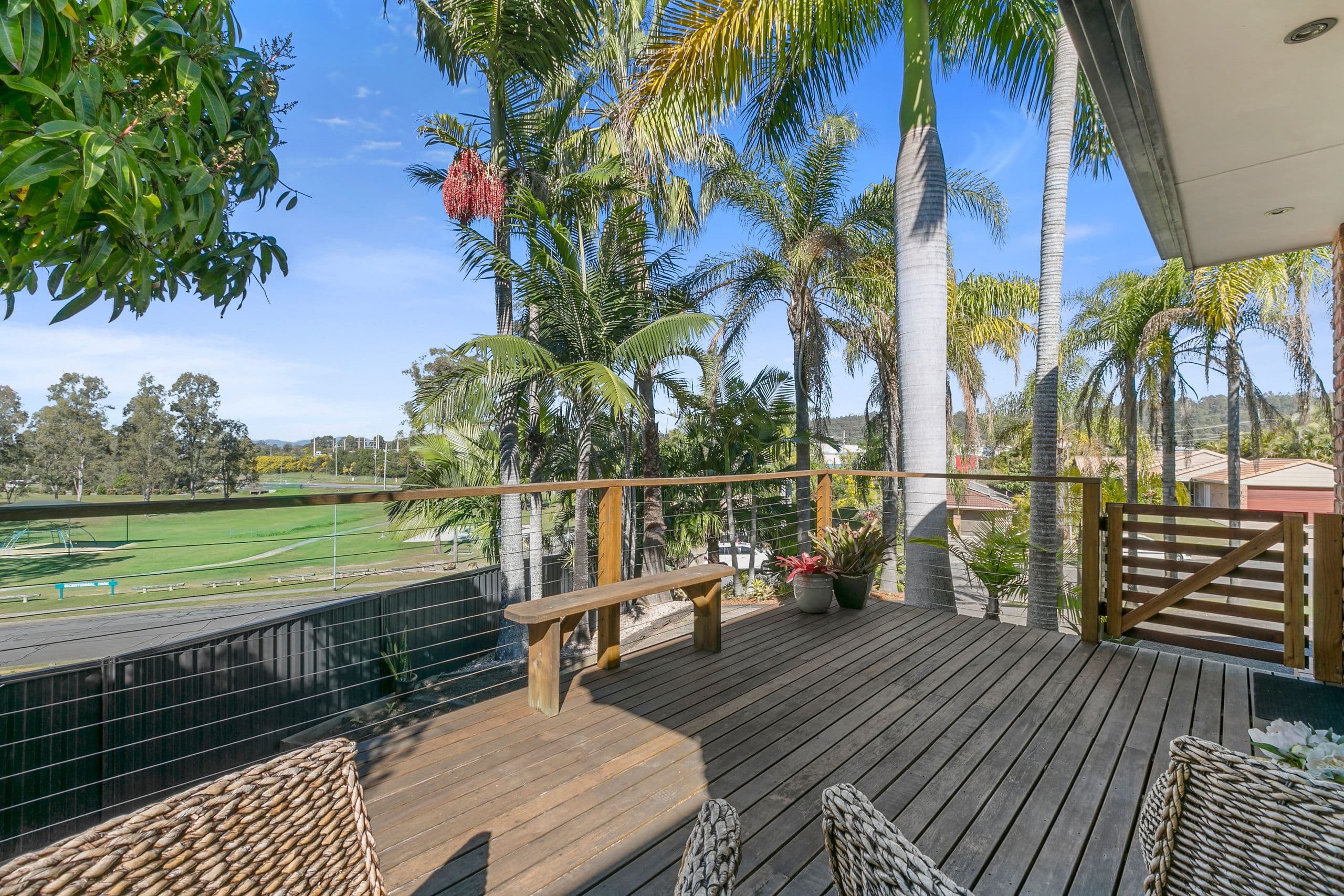 21 Watford Cresent, Molendinar QLD 4214, Molendinar - Thumbnail 4