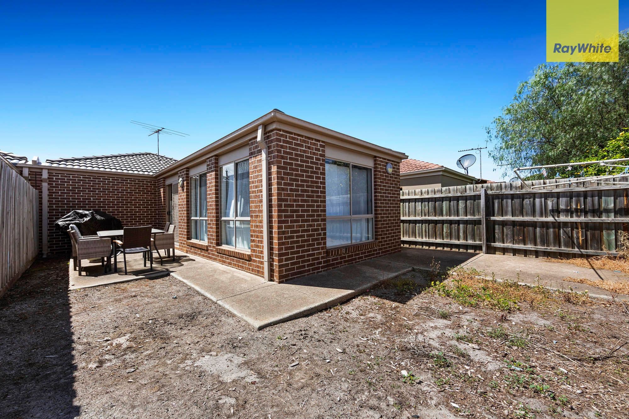 13A Malleehen Street, Werribee VIC 3030, Werribee - Thumbnail 7