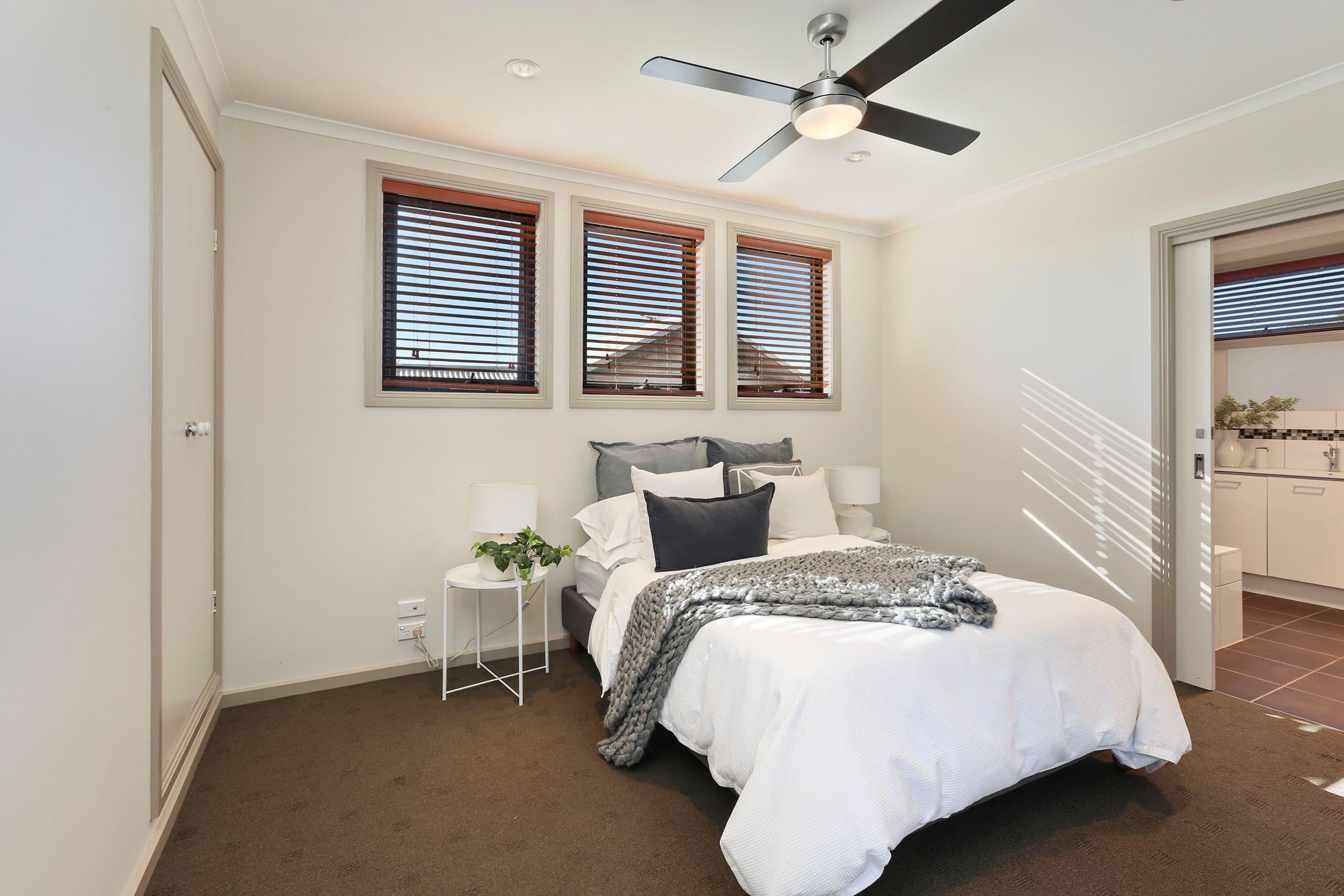2 Bowlers Avenue, Geelong West VIC 3218, Geelong West - Thumbnail 8
