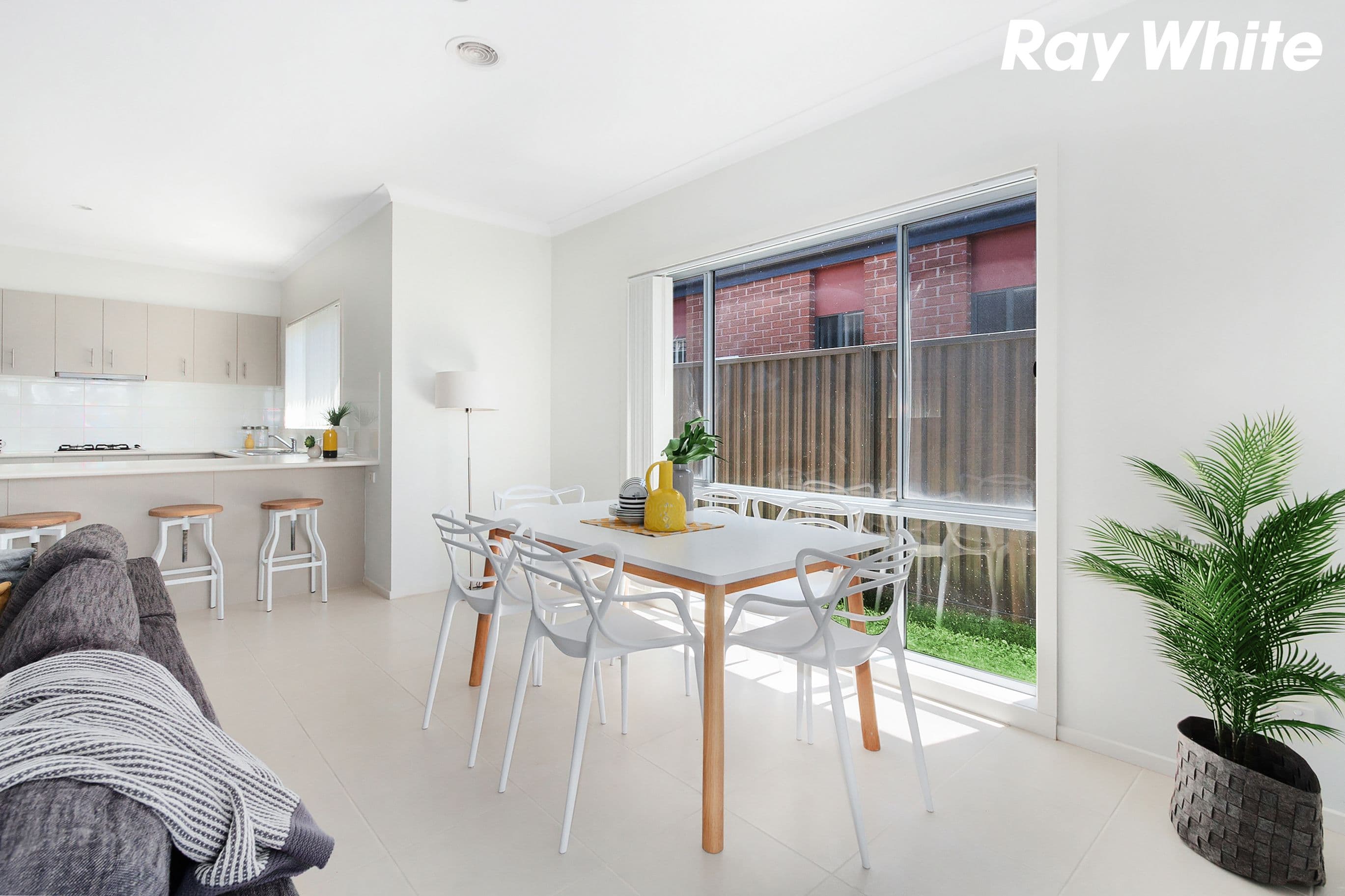 35 Edgeware Close, Pakenham VIC 3810, Pakenham - Thumbnail 8