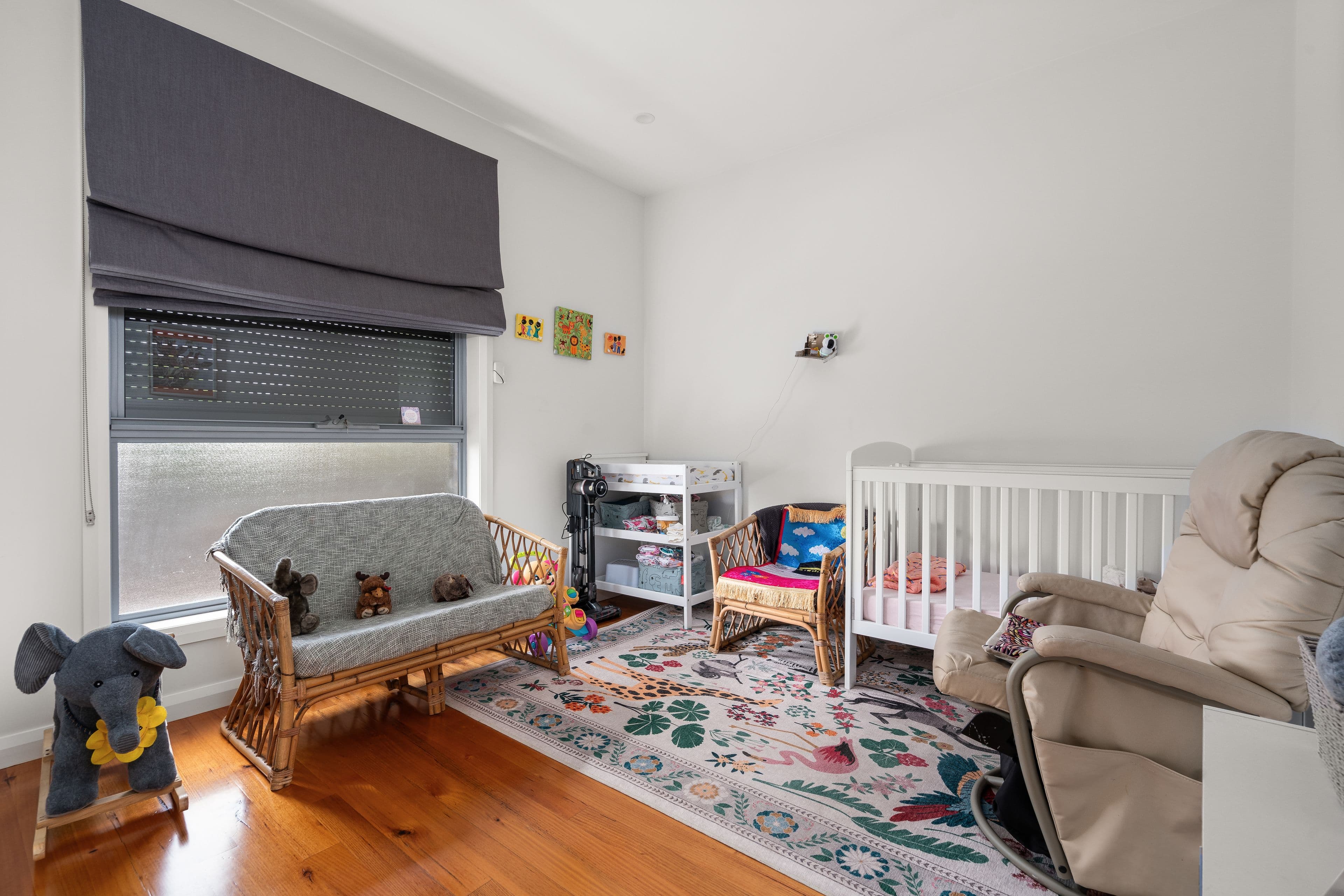 15 Earlsfield Court, Deer Park VIC 3023, Deer Park - Thumbnail 3