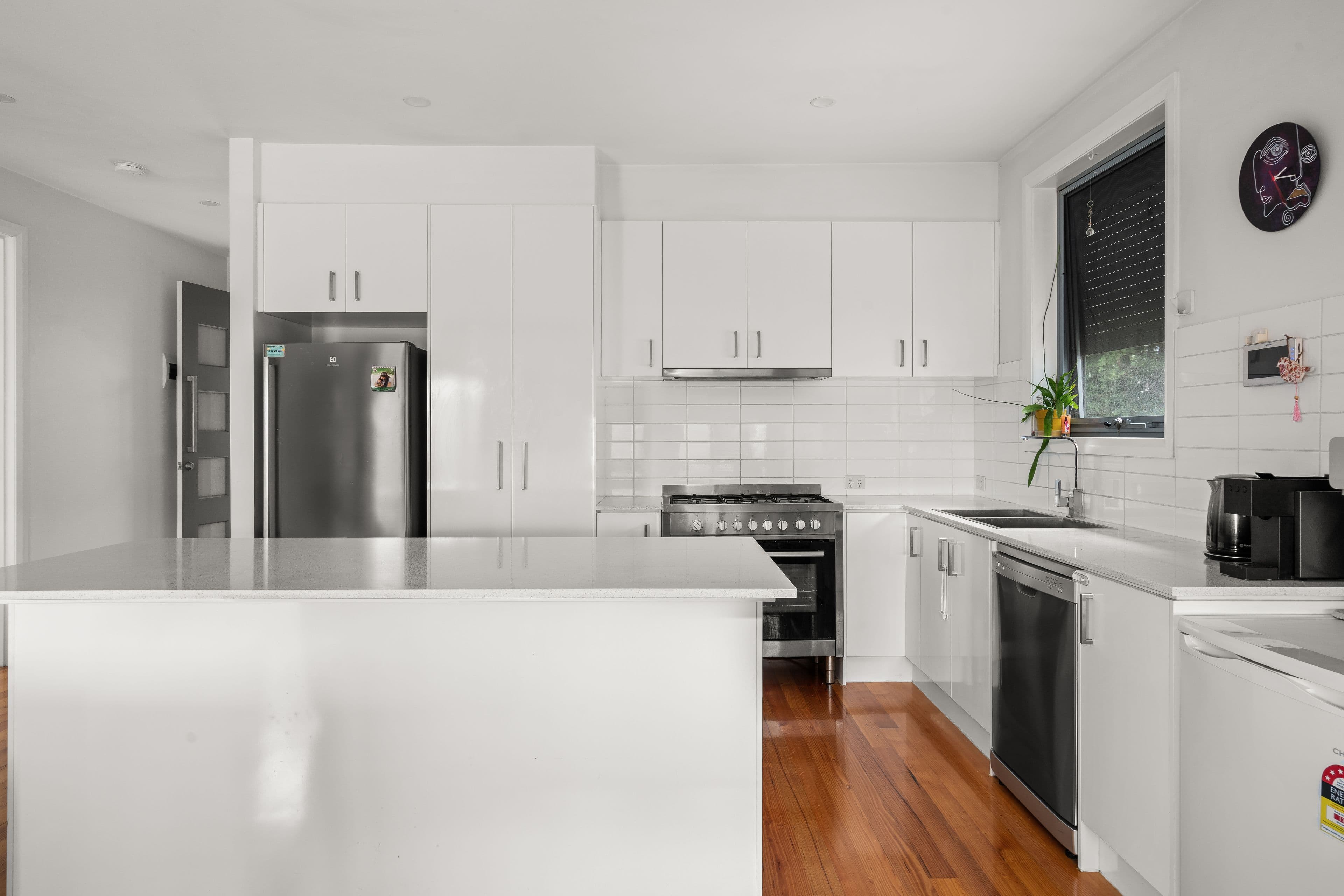 15 Earlsfield Court, Deer Park VIC 3023, Deer Park - Thumbnail 7