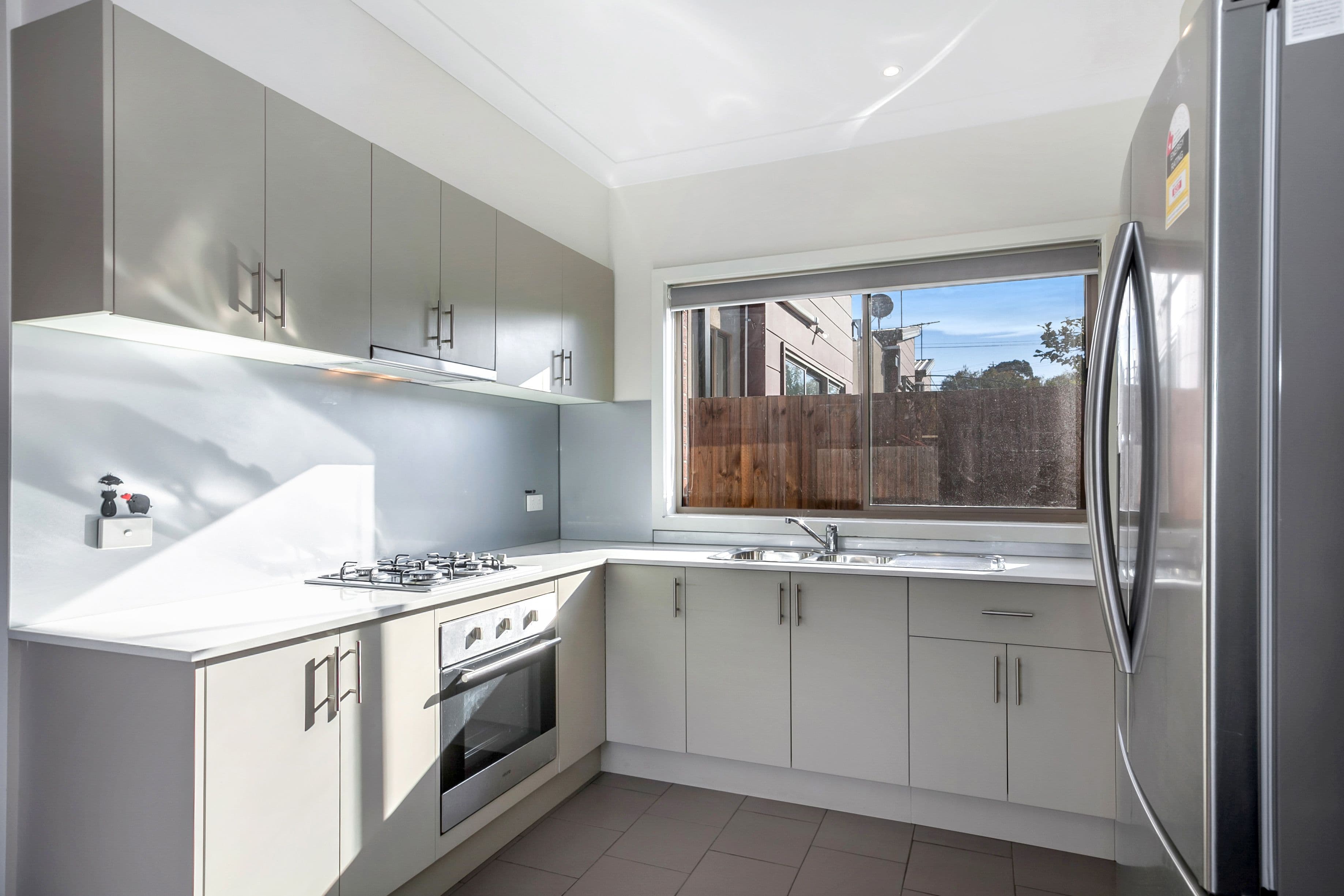 15-17 Chaleyer Street, Reservoir VIC 3073, Reservoir - Thumbnail 3