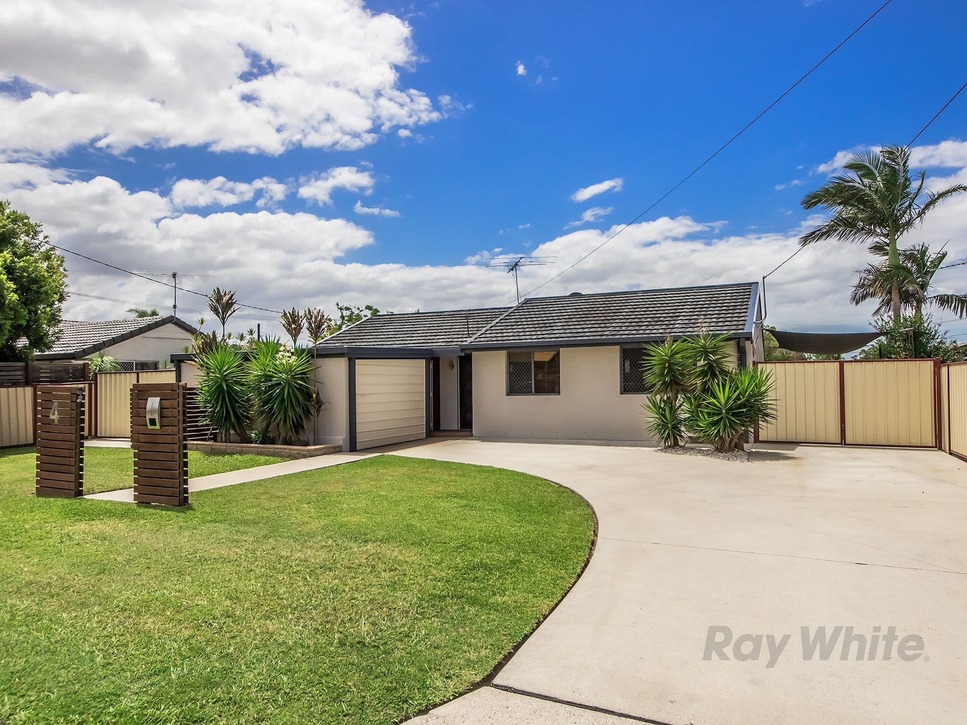 4 Baradine Street, Mount Warren Park QLD 4207, Mount Warren Park - Thumbnail 2
