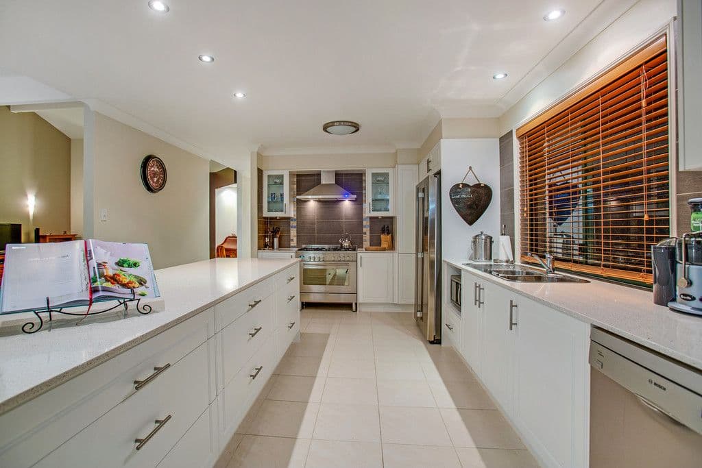 73 Lochlomond Drive, BANORA POINT NSW 2486, Banora Point - Thumbnail 3