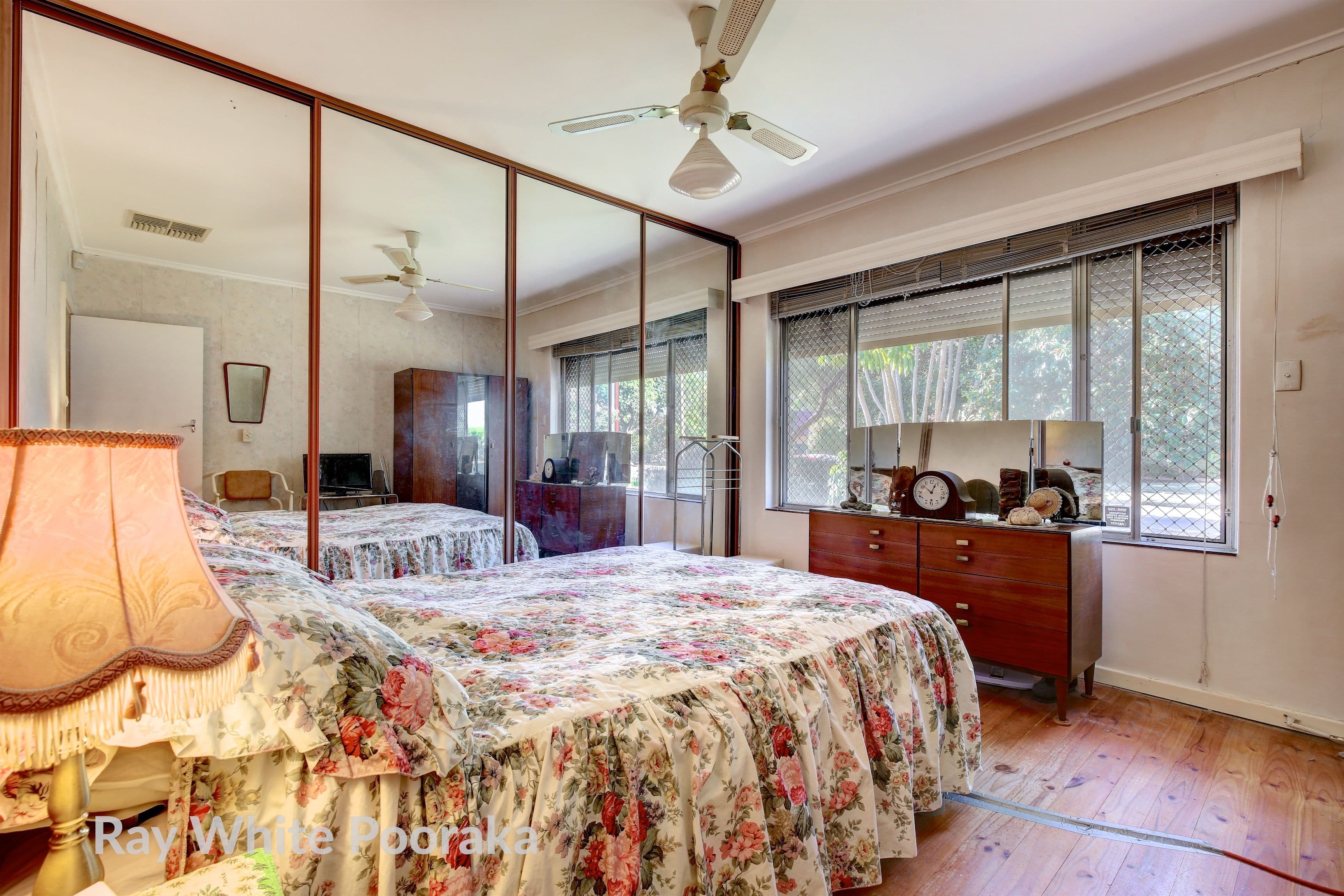 42 Tiparra Avenue, Park Holme SA 5043, Park Holme - Thumbnail 4