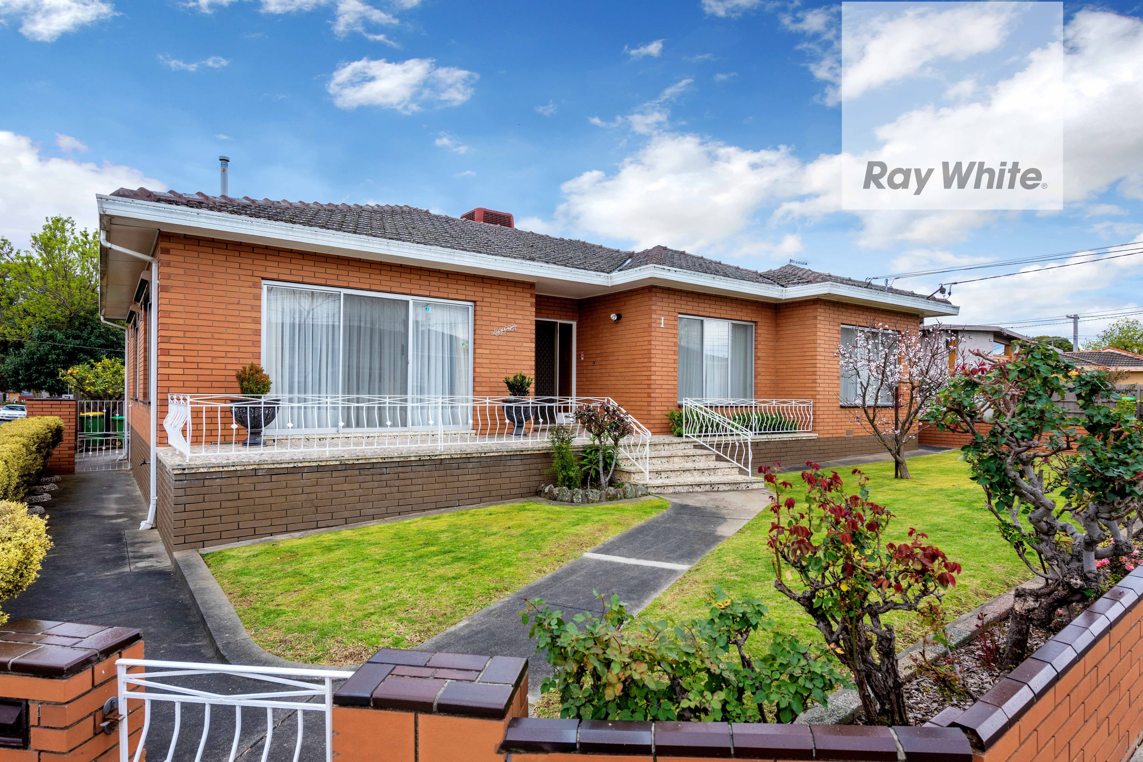 1 Windsor Crescent, Bundoora VIC 3083, Bundoora - Image 1