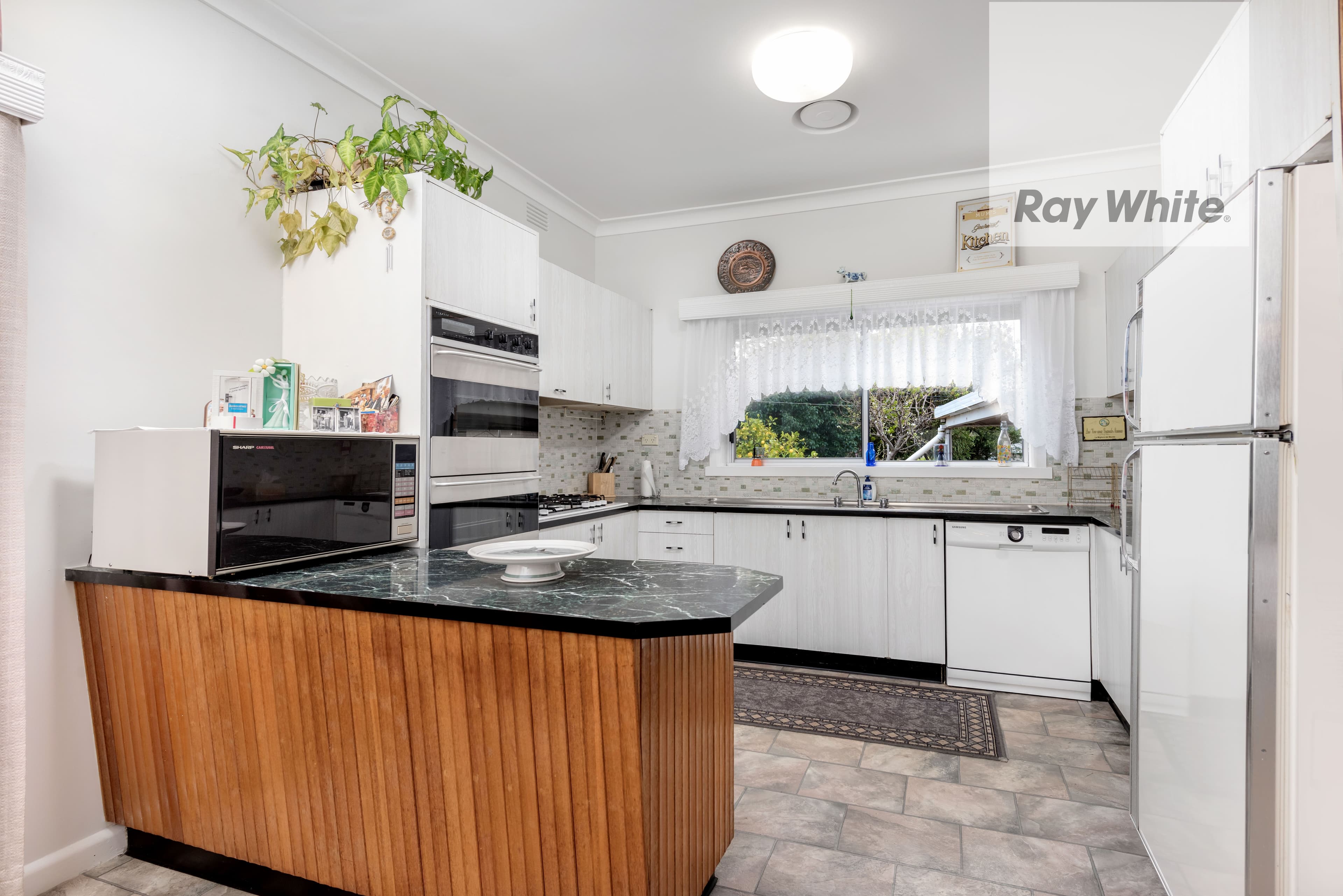 1 Windsor Crescent, Bundoora VIC 3083, Bundoora - Thumbnail 5