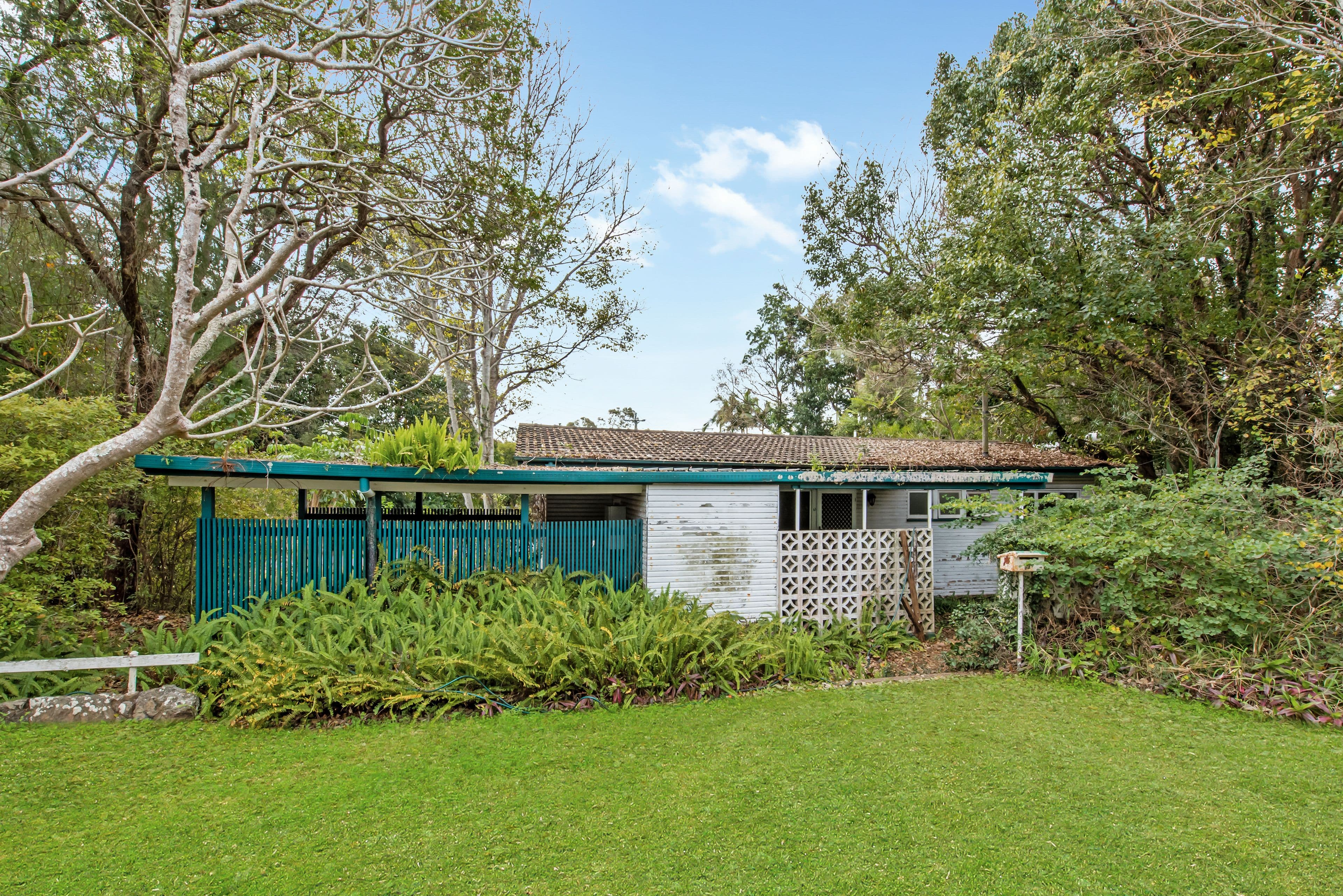 63 Fawkner Street, Chapel Hill QLD 4069, Chapel Hill - Thumbnail 2