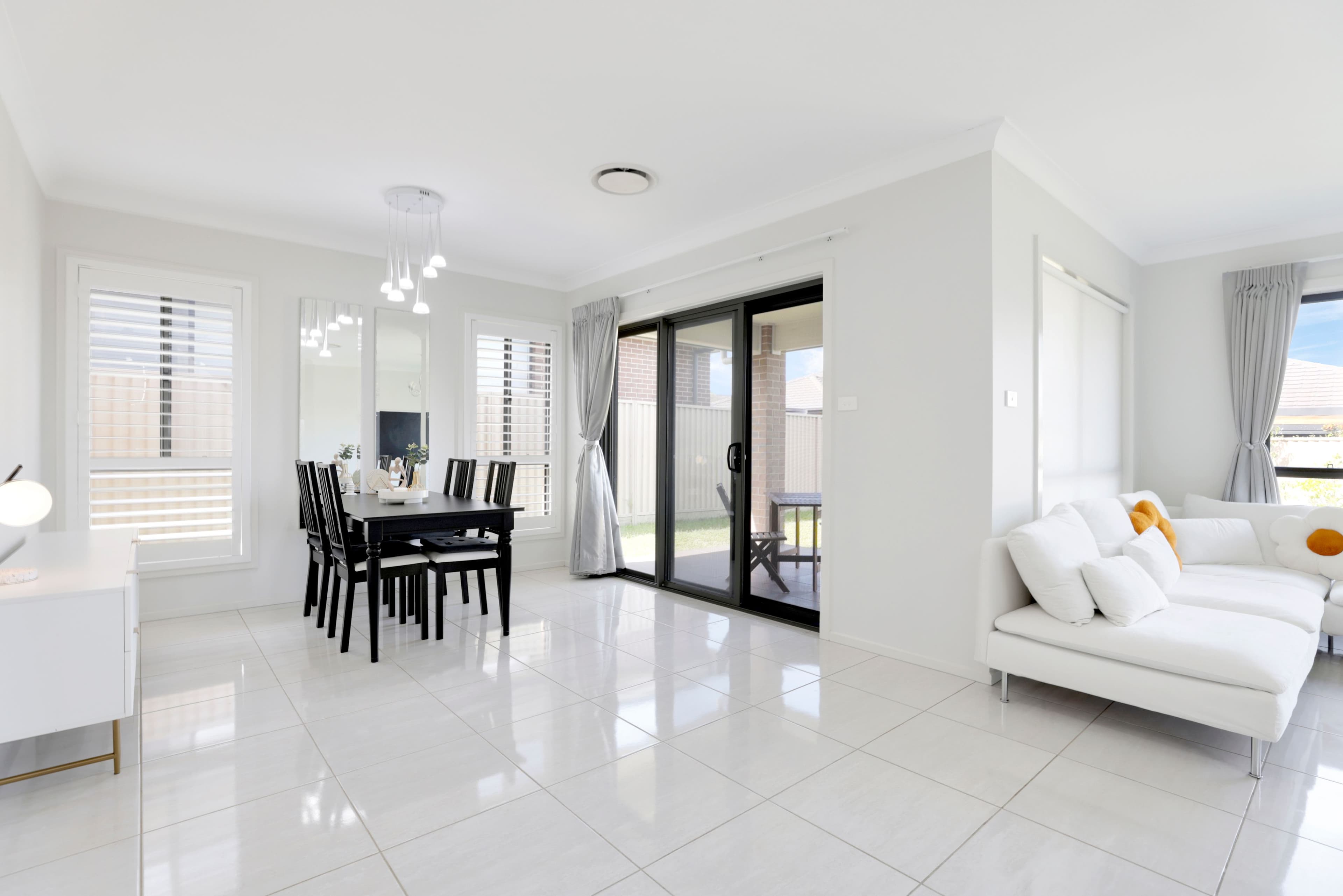 4 Bowral Grove, JORDAN SPRINGS NSW 2747, Jordan Springs - Thumbnail 4