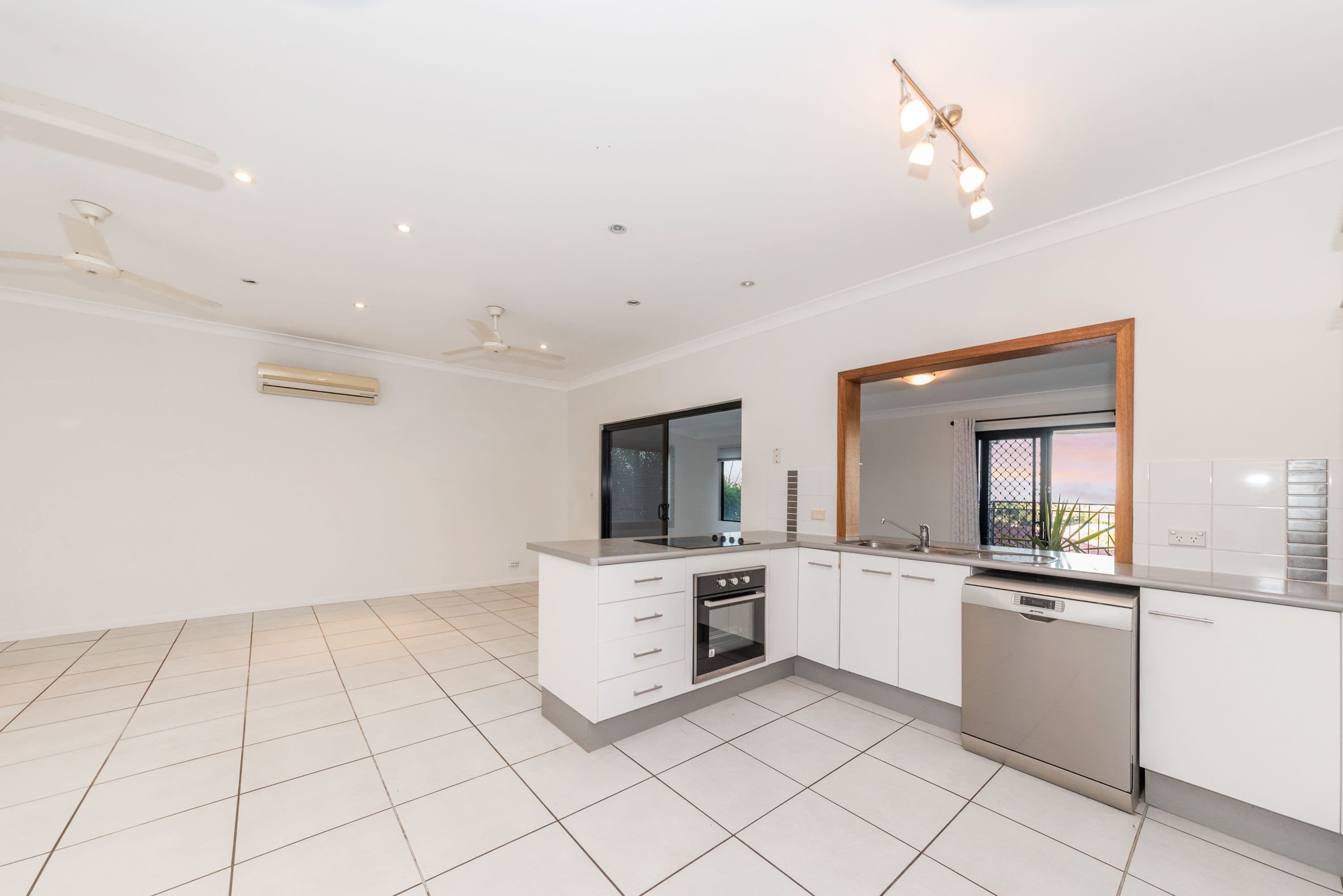 4 Kosciusko Way, Mount Louisa QLD 4814, Mount Louisa - Thumbnail 6
