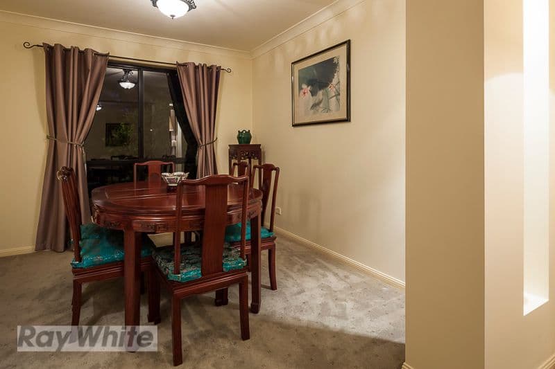 7 Bells Place, CARINDALE QLD 4152, Carindale - Thumbnail 5