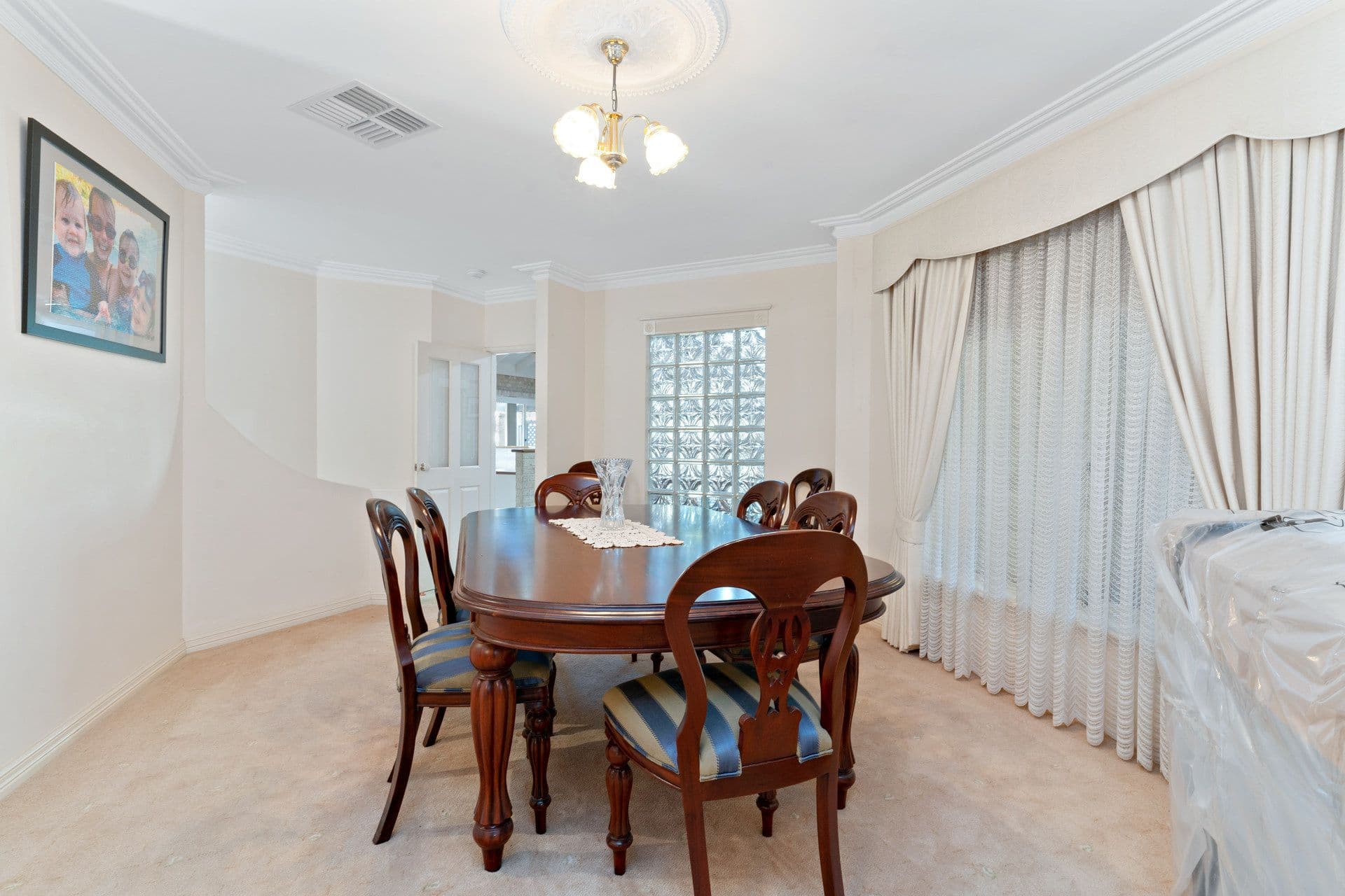 37 Tambulan Road, Maida Vale WA 6057, Maida Vale - Thumbnail 5
