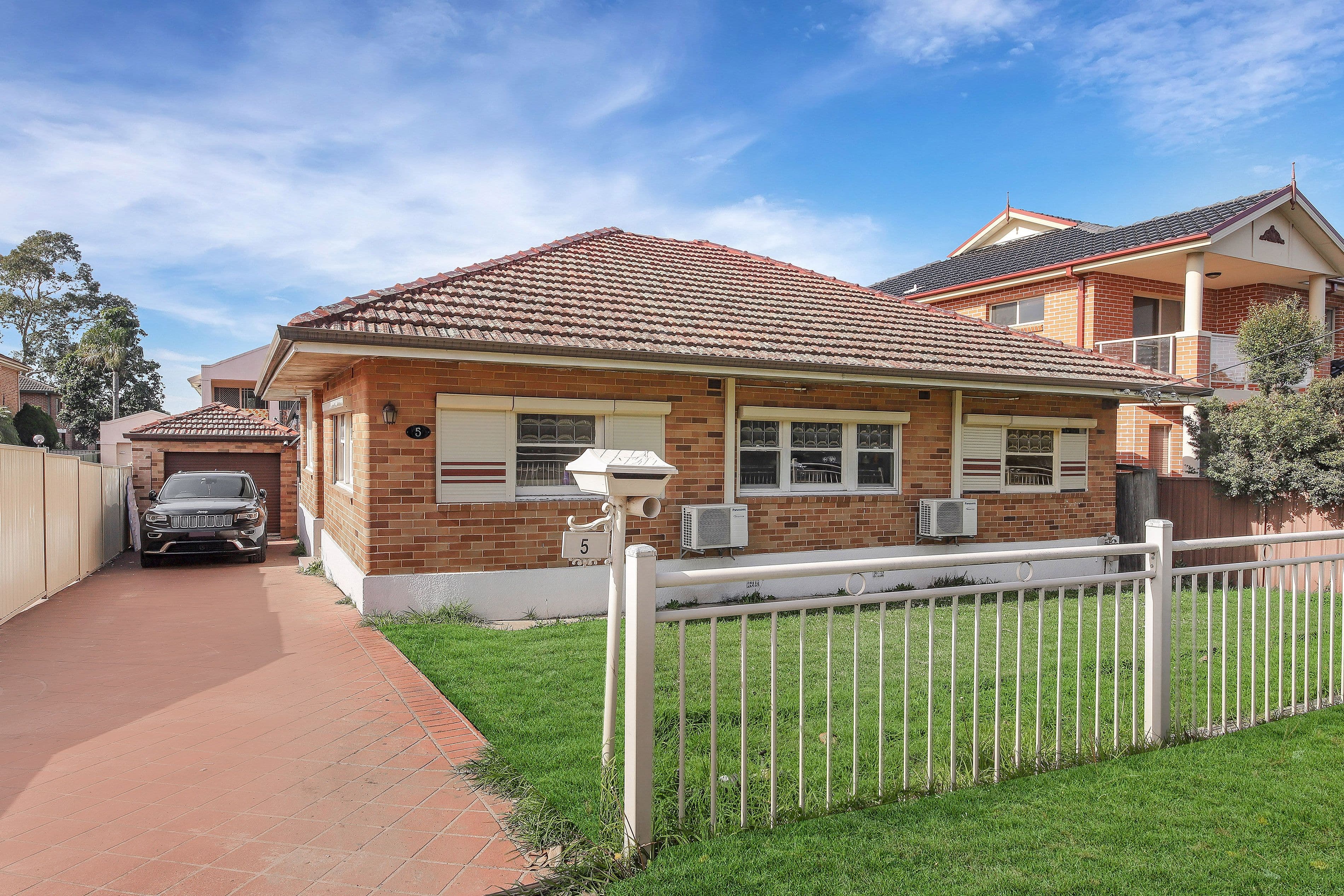 5 Highland Avenue, Bankstown NSW 2200, Bankstown - Thumbnail 2
