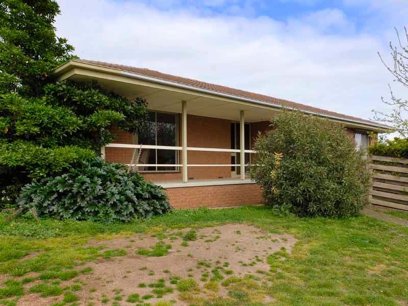 20 Ainslie Avenue, GROVEDALE VIC 3216, Grovedale - Image 1