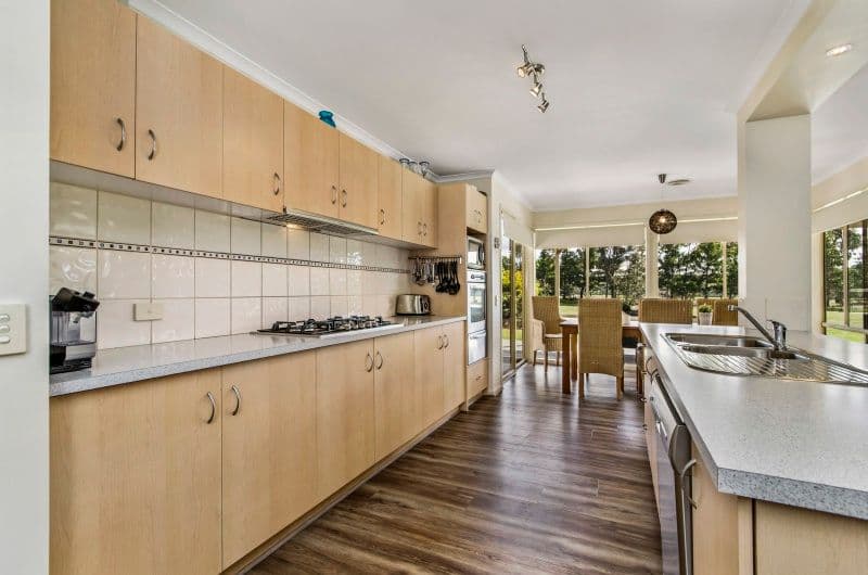 9 Middleton Drive, Bannockburn VIC 3331, Bannockburn - Thumbnail 3