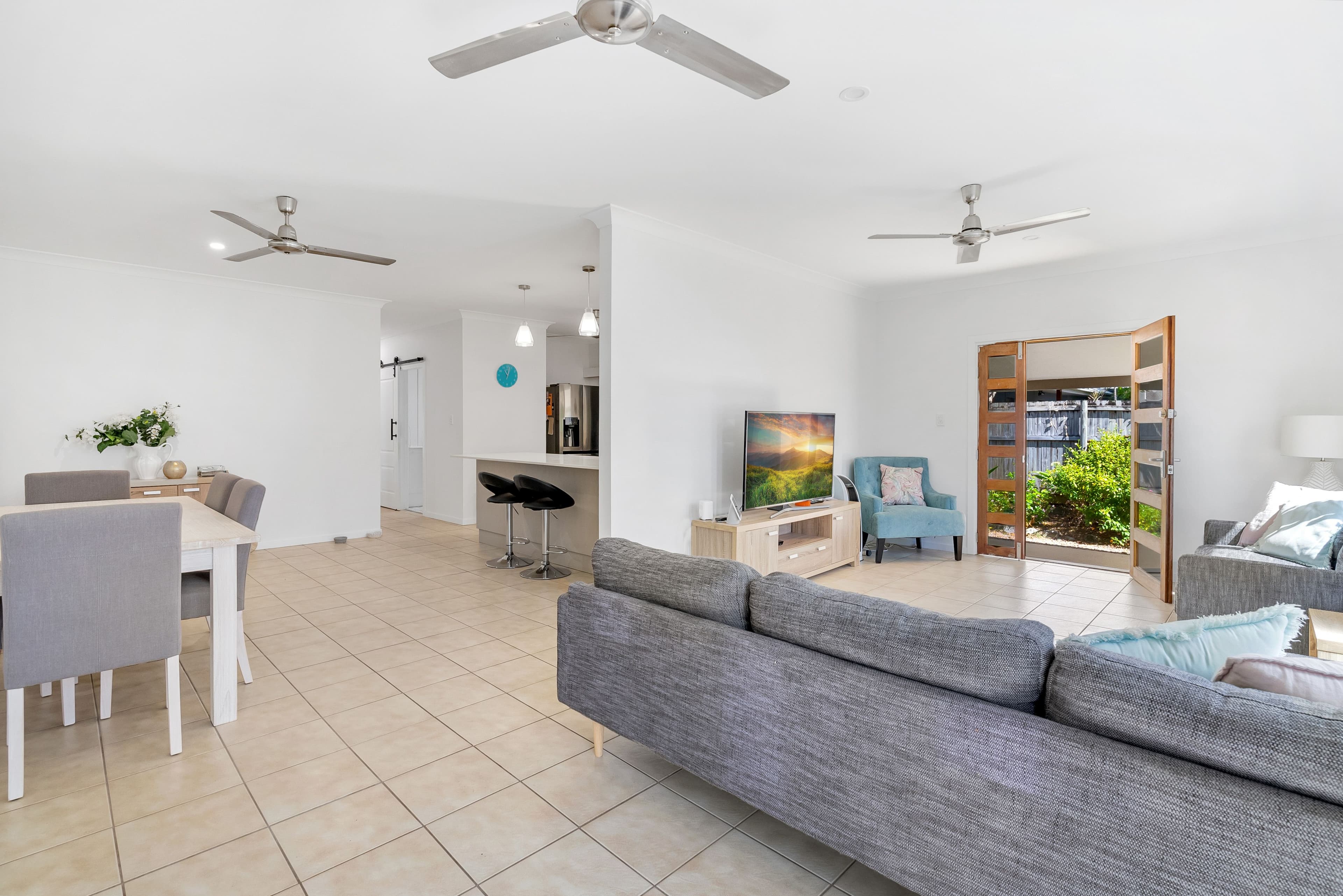 7 Lambus Street, Palm Cove QLD 4879, Palm Cove - Thumbnail 7