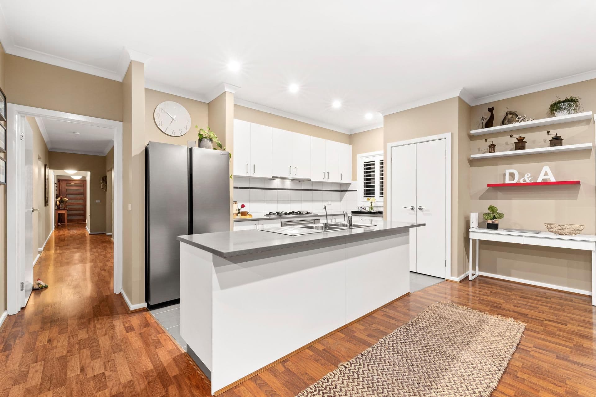 8 Birdwood Court, Doreen VIC 3754, Doreen - Thumbnail 2