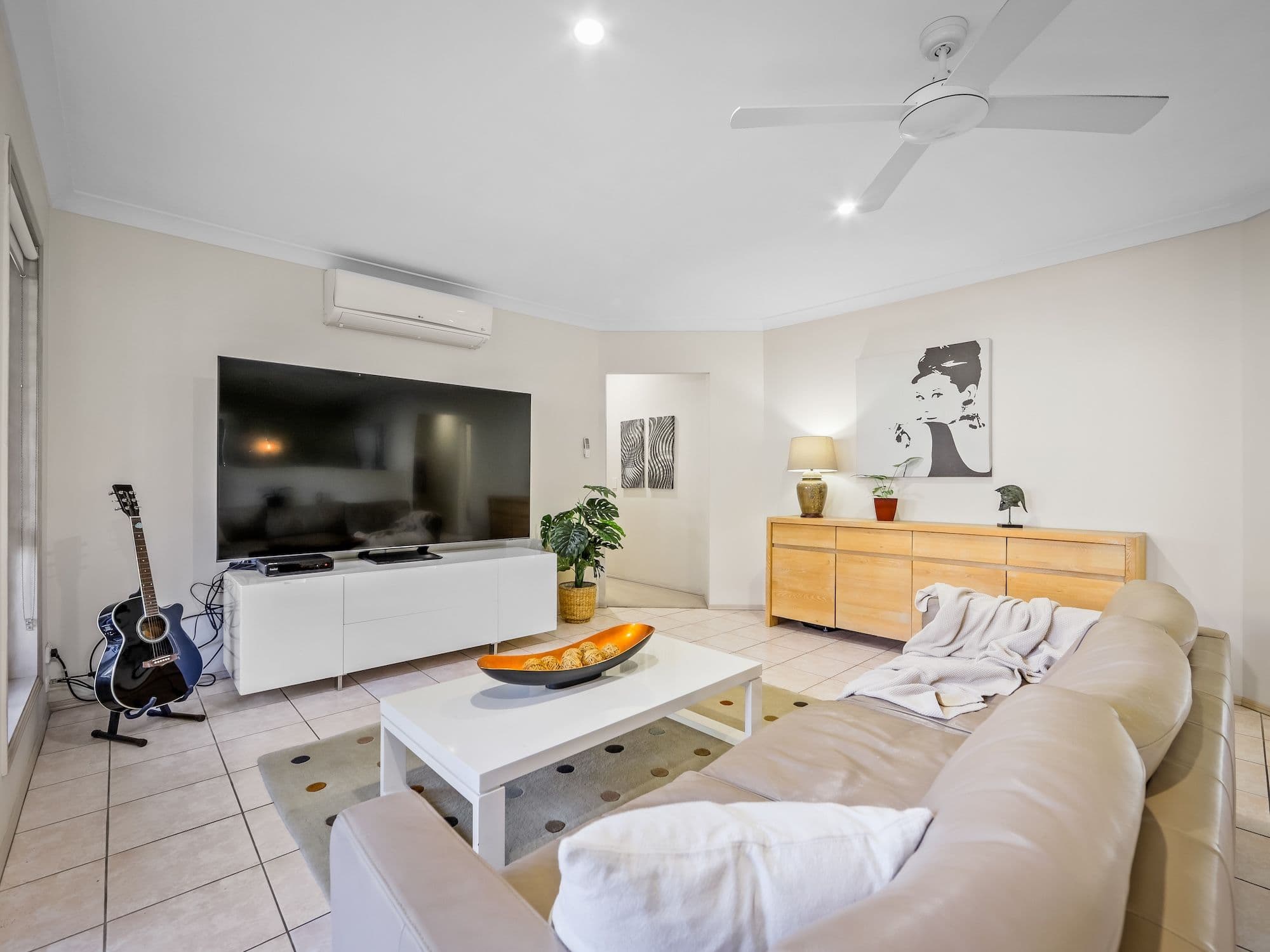33 Dartmouth Court, Varsity Lakes QLD 4227, Varsity Lakes - Thumbnail 6